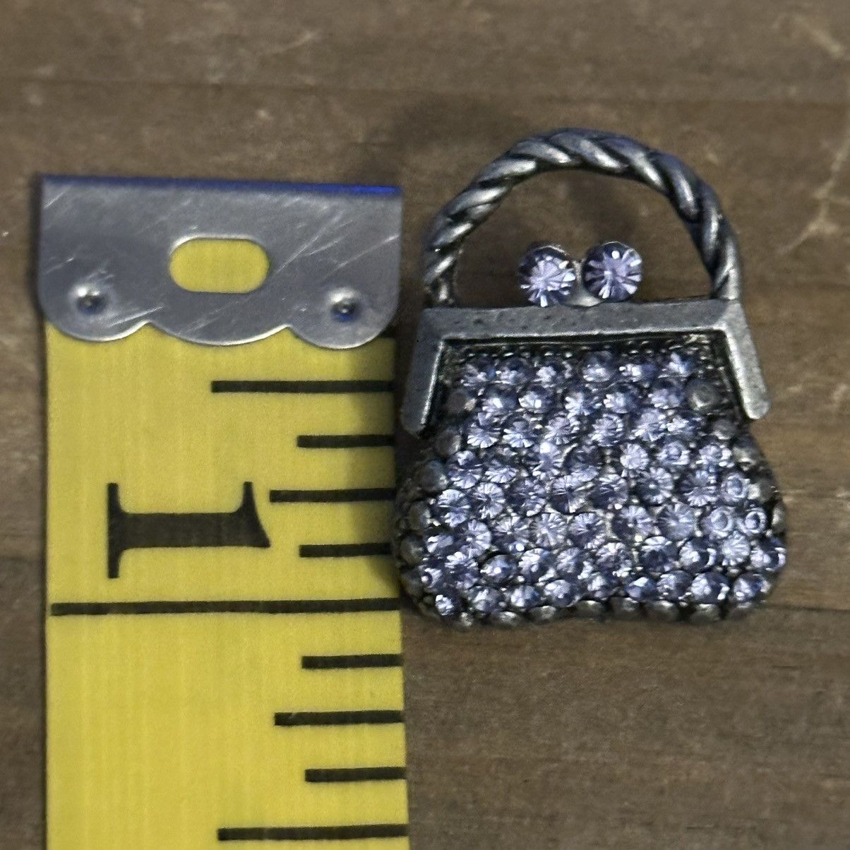 Vintage Vintage rhinestone purse brooch Size ONE SIZE - 2 Thumbnail
