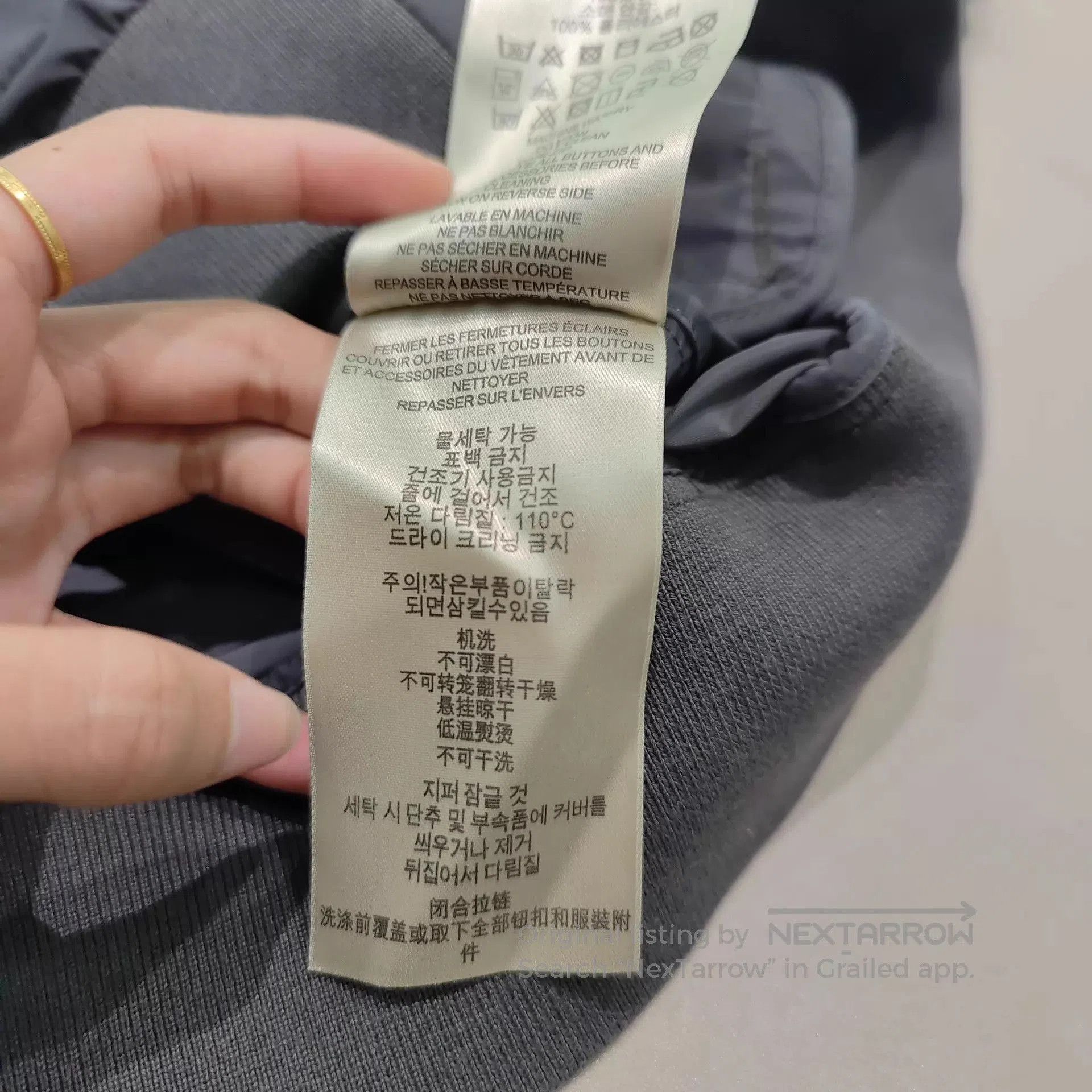 Burberry Gray Bomber Jacket with Zip Closure - Size M. Size US M / EU 48-50 / 2 - 6 Thumbnail