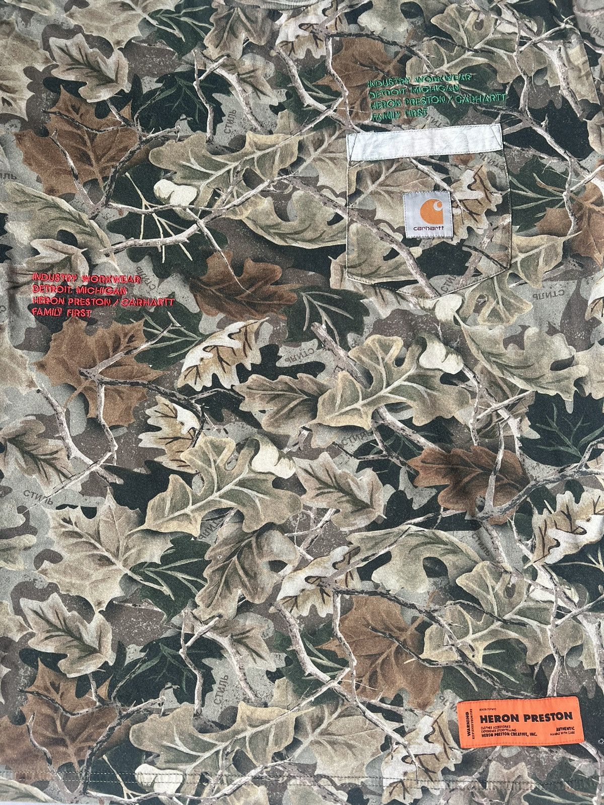 Carhartt Wip × Heron Preston Carhartt x Heron Preston Leaf