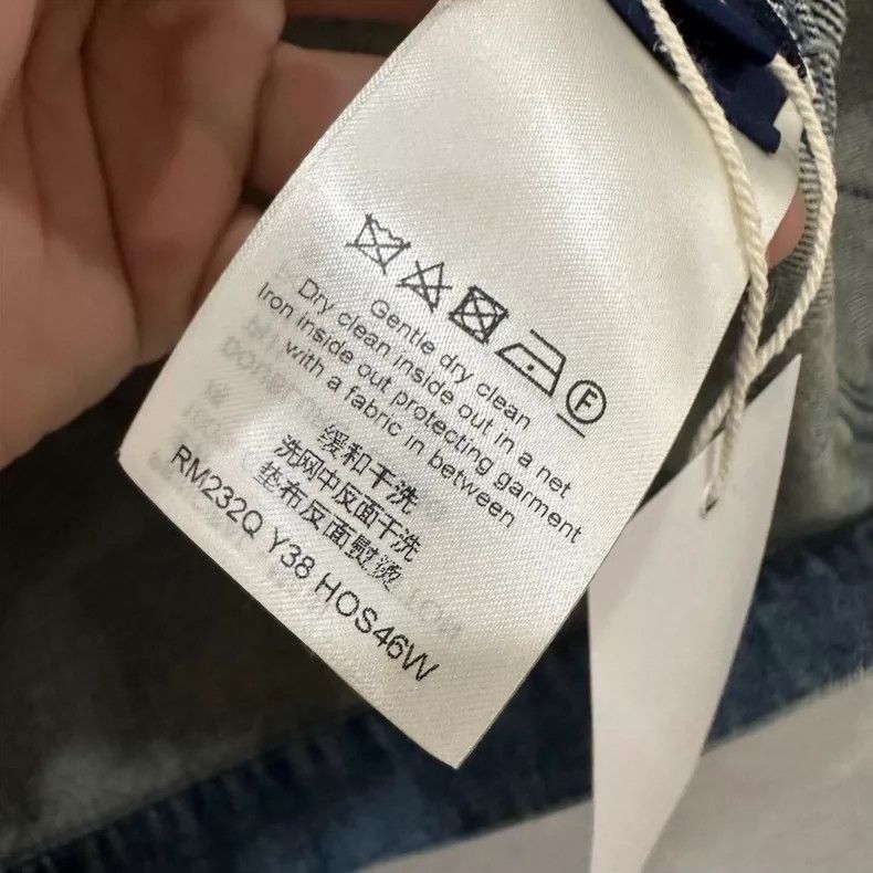 Louis Vuitton Louis Vuitton Washed blue embossed presbyopic logo short-sl Size US XS / EU 42 / 0 - 7 Thumbnail
