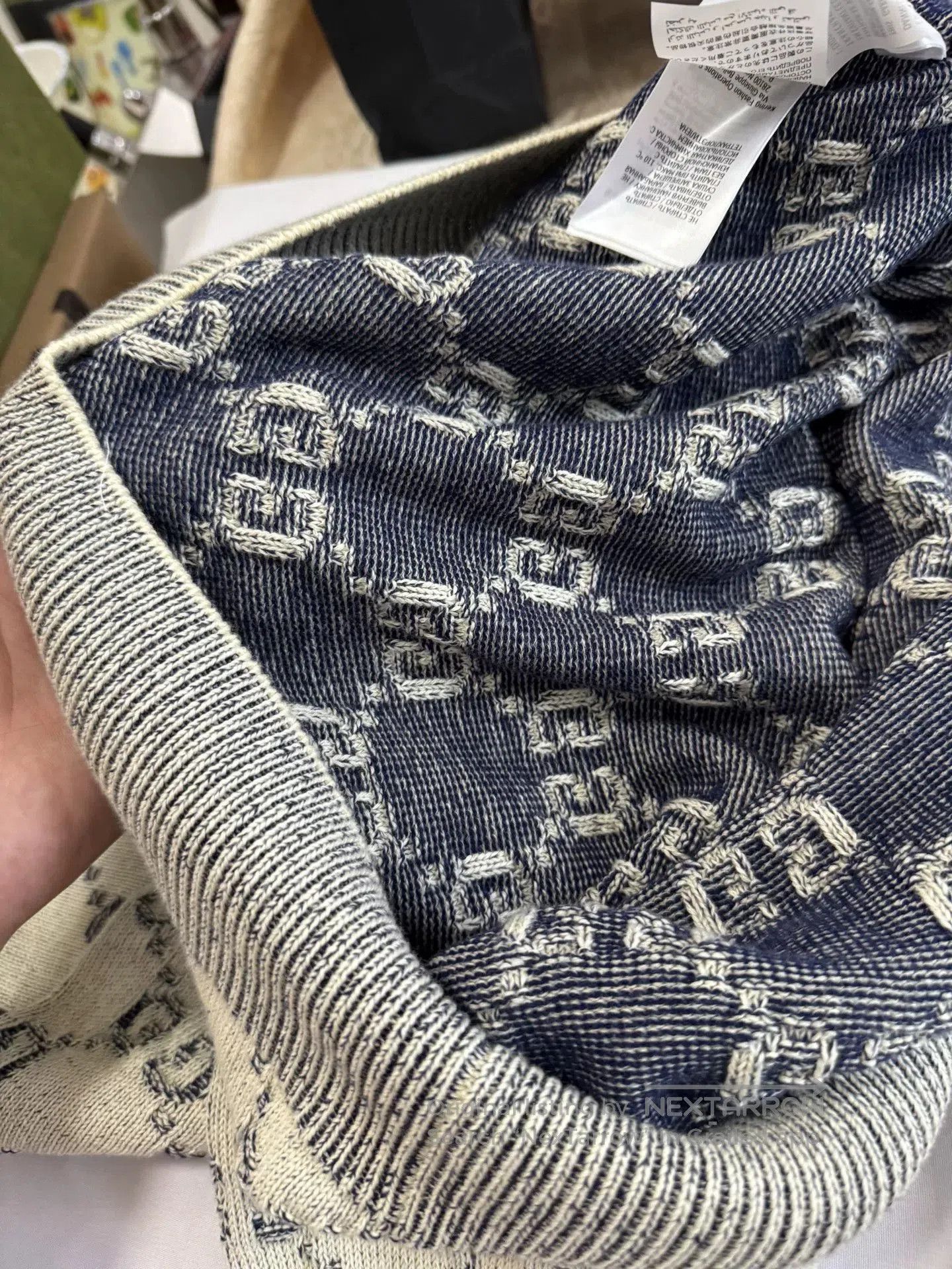 Gucci gucci grey knit sweater with double g pattern. Size US M / EU 48-50 / 2 - 3 Thumbnail
