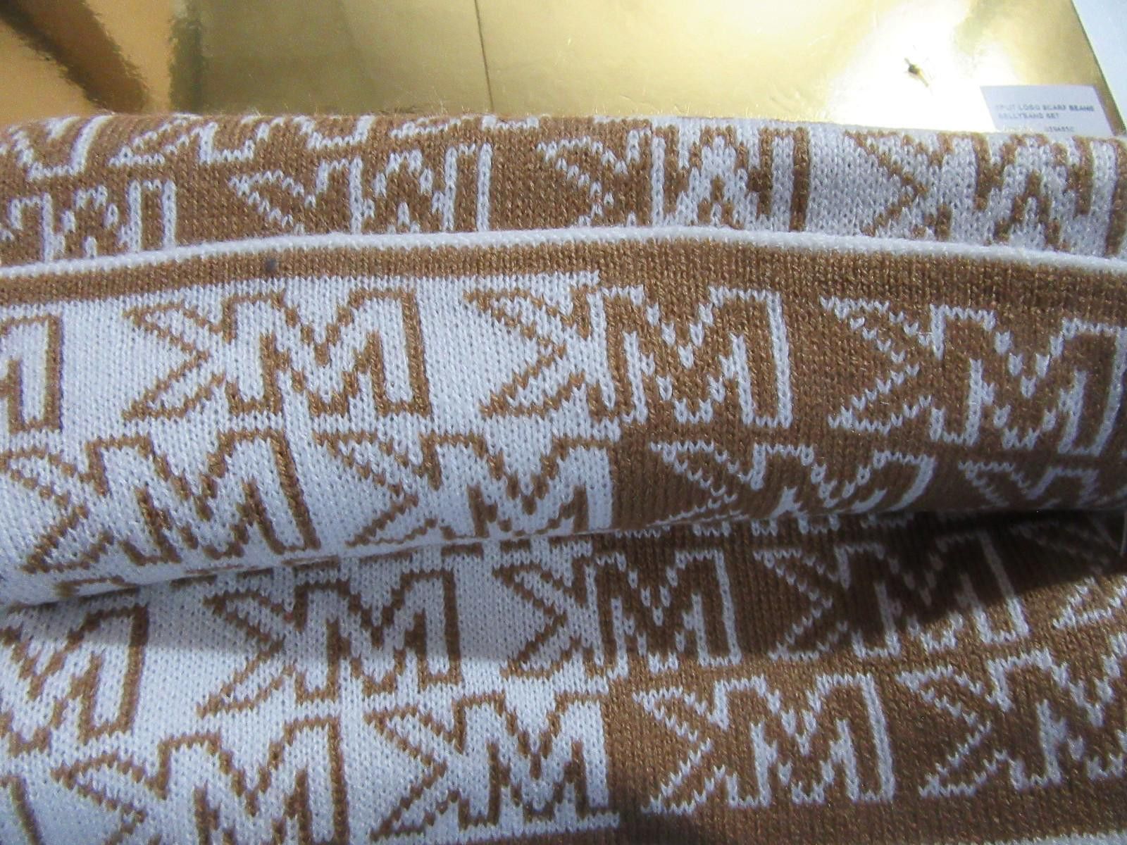Michael Kors Michael Kors 2 Piece Knit Scarf and Hat Set Split Logo NWT Size ONE SIZE - 3 Thumbnail