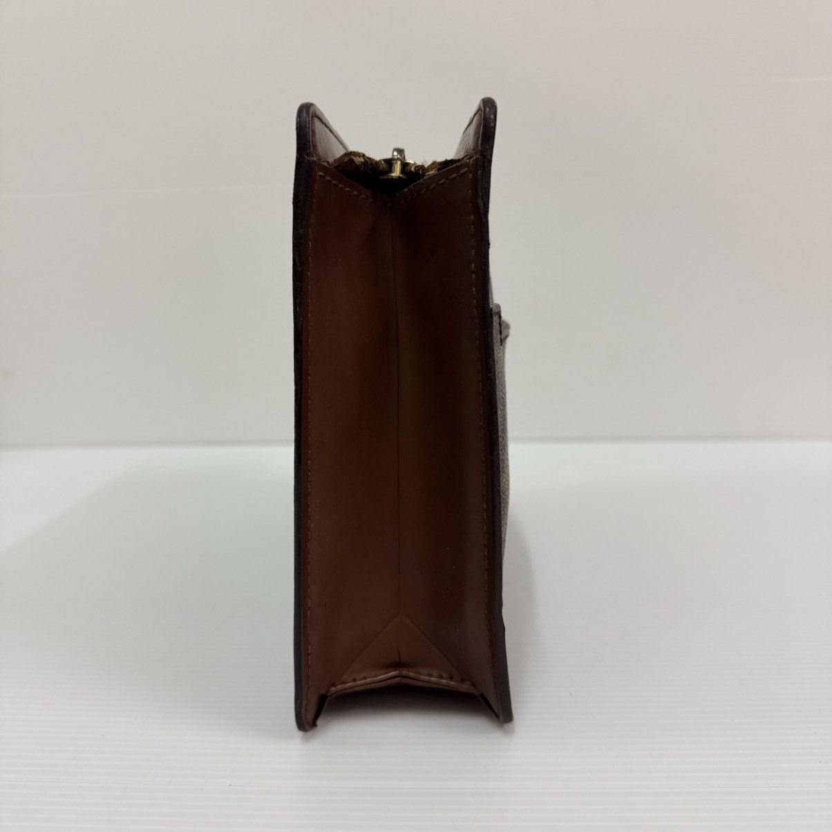 Louis Vuitton Louis Vuitton Monogram Clutch Bag Size ONE SIZE - 7 Thumbnail