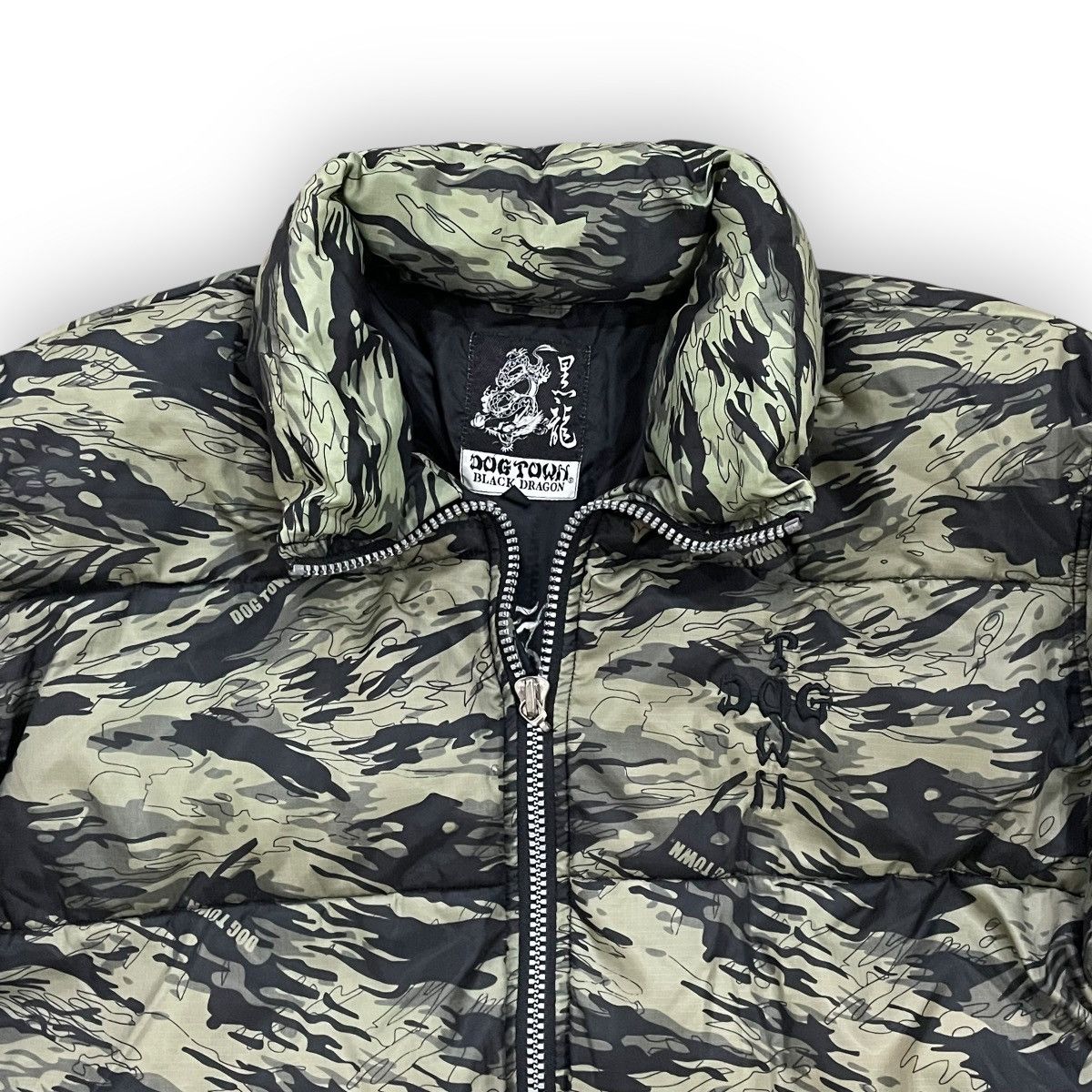 14th Addiction × Dogtown × If Six Was Nine Dogtown Black Dragon Tiger Camo Puffer Jacket Size US XL / EU 56 / 4 - 2 Thumbnail