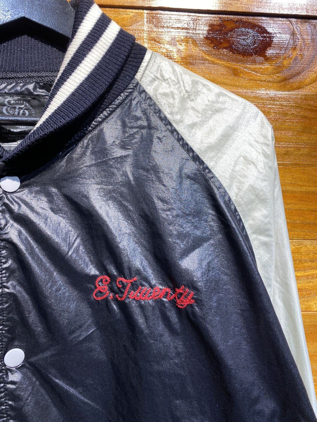 Vintage East Twenty Black & White Bomber Jacket – Retro Streetwear Size US L / EU 52-54 / 3 - 4 Thumbnail