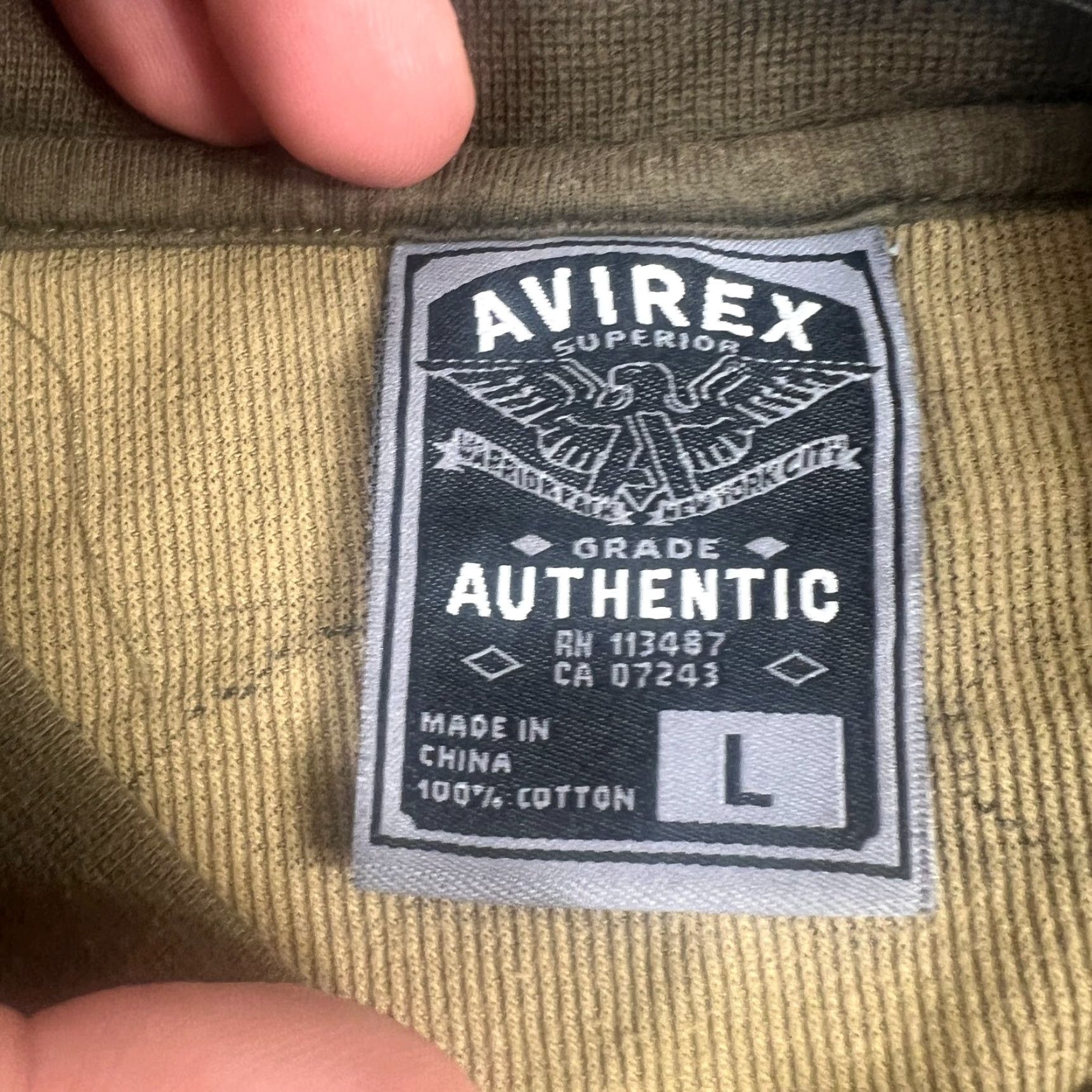 Avirex VINTAGE Avirex Camouflage Long Sleeve Thermal Shirt Men Large Waffle Knit Military Fall Winter Size US L / EU 52-54 / 3 - 5 Thumbnail