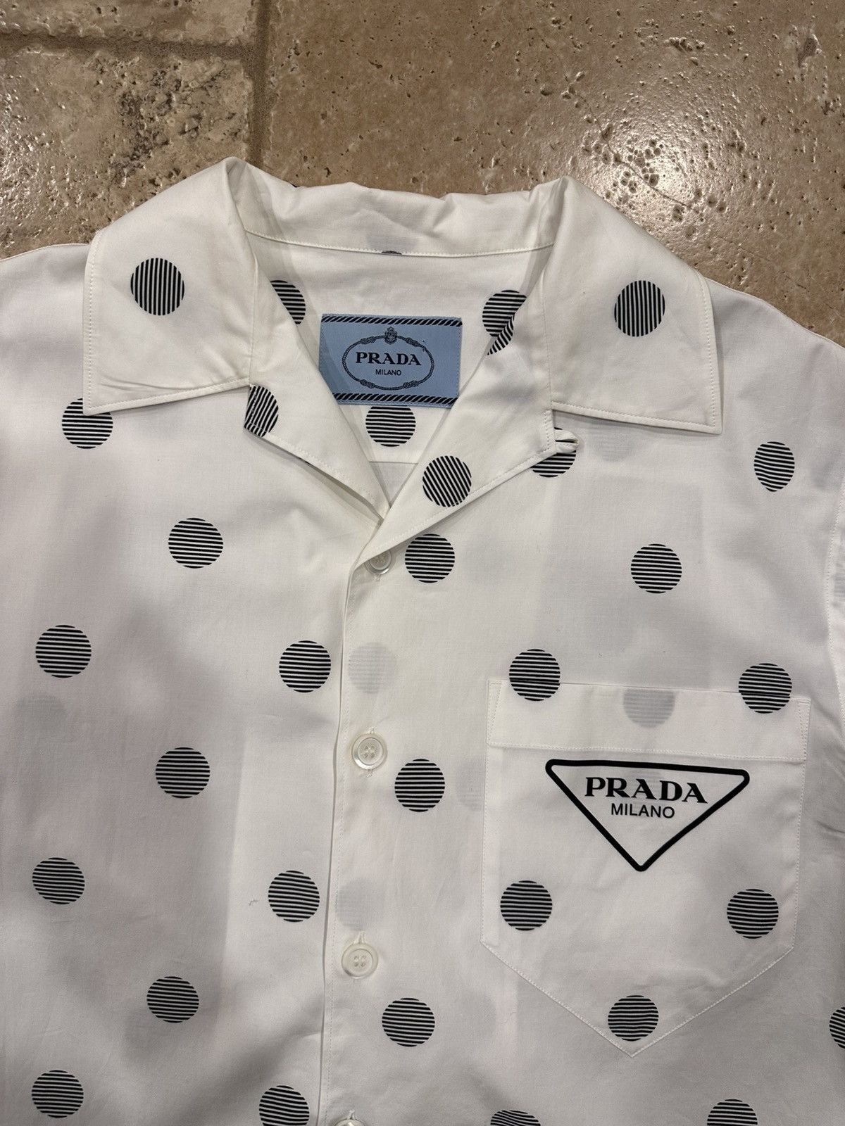 Prada Prada Polka-Dot White Triangle Logo Bowling Button Up Shirt Size US M / EU 48-50 / 2 - 6 Thumbnail