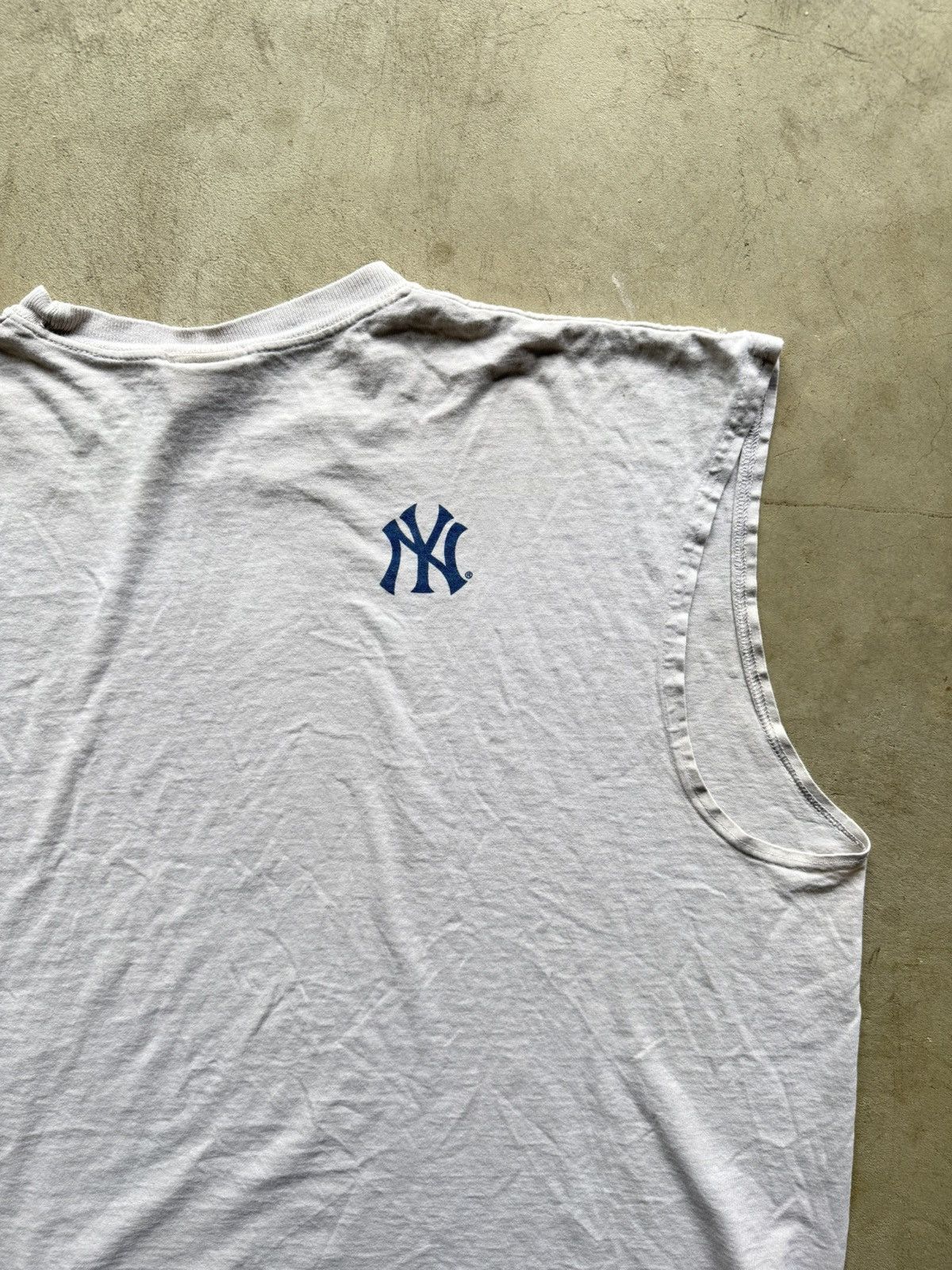 Nike Y2K Vintage New York Yankees Nike Center Swoosh Shirt Size US XL / EU 56 / 4 - 5 Thumbnail
