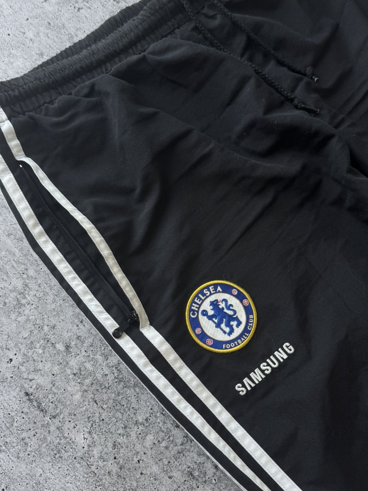 Adidas Adidas Chelsea Vintage Soccer Pants samsung Joggers 2010 Size US 36 / EU 52 - 5 Thumbnail