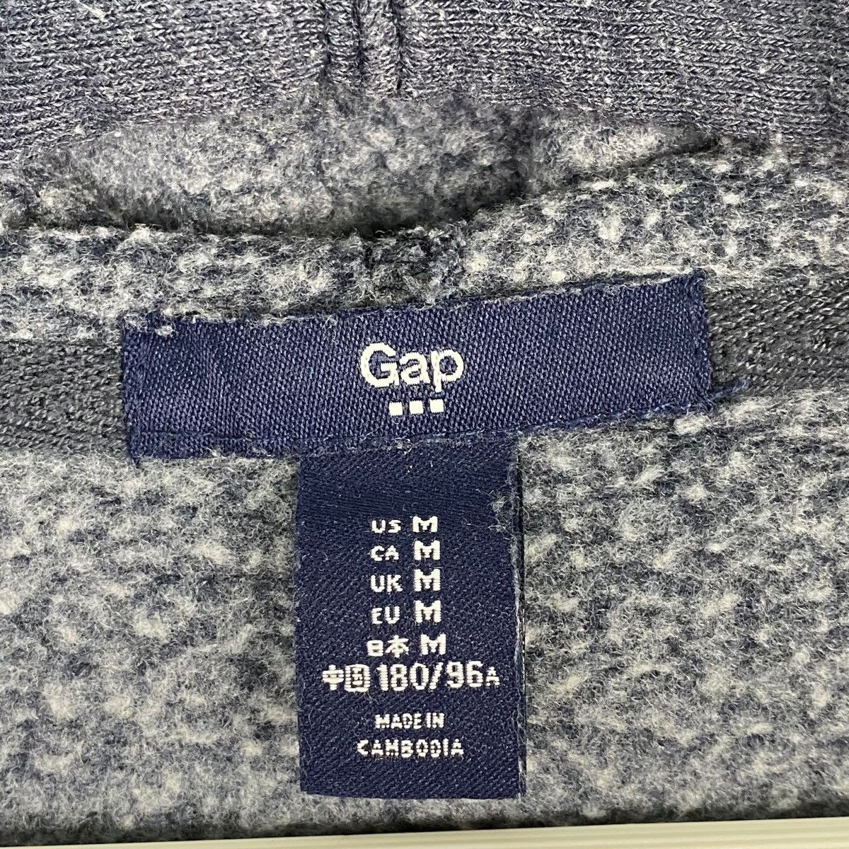 Gap × Vintage Vintage GAP Hoodie Big Logo Embroidered Blue Size US M / EU 48-50 / 2 - 7 Thumbnail