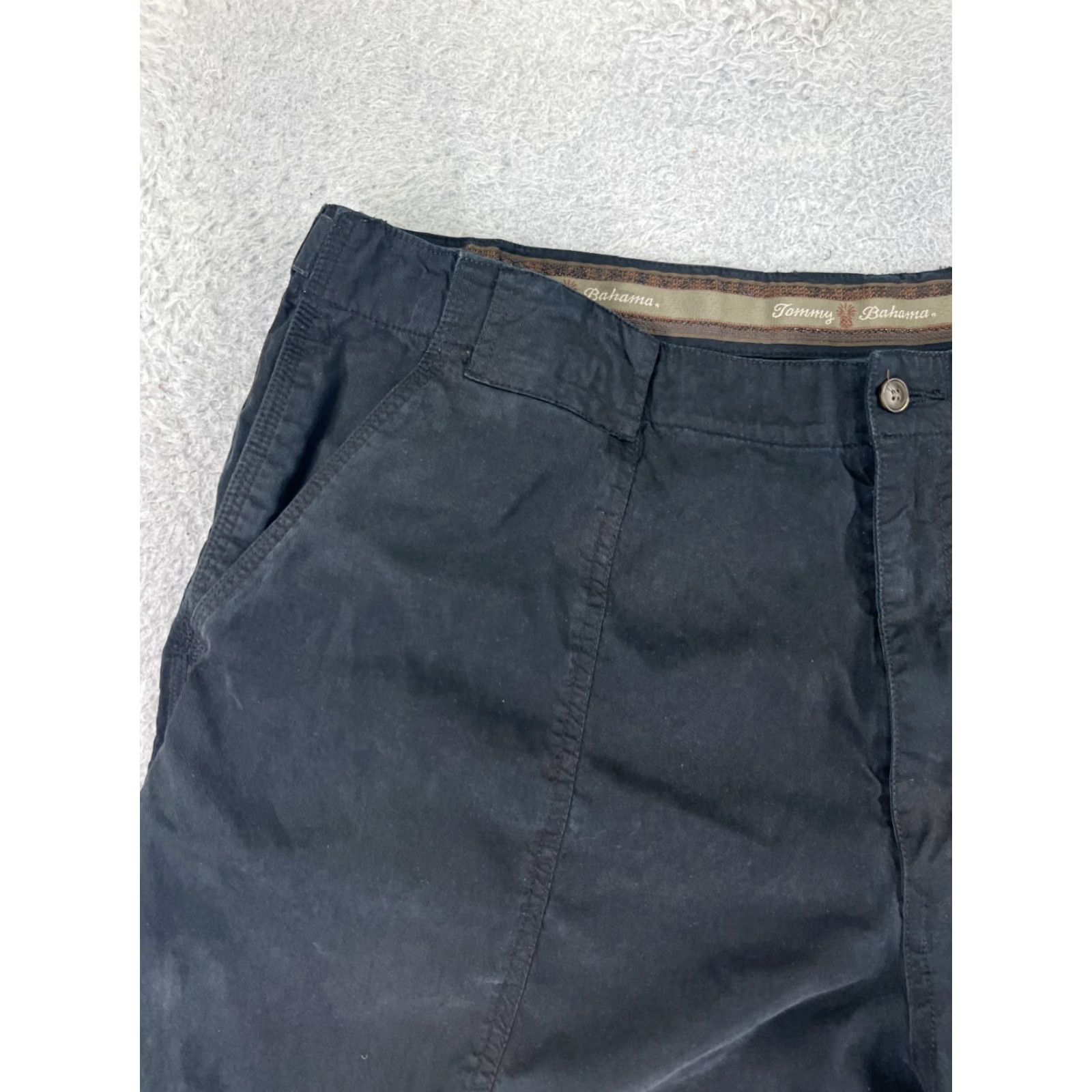 Tommy Bahama Tommy Bahama Shorts Men 40 Black Tencel Cotton Blend Chino Beach Resort Size US 40 / EU 56 - 4 Thumbnail