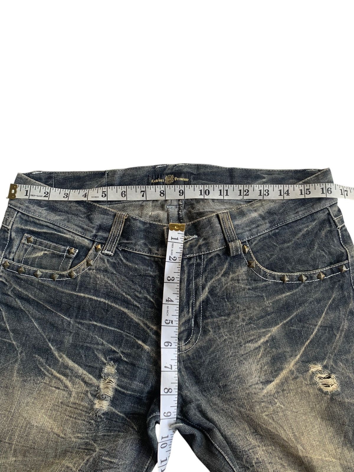 LOWBOX FLARE💥 LOMBOX RUSTY JAPANESE PUNK DISTRESSED DENIM☠️🎌 Size US 33 - 21 Thumbnail