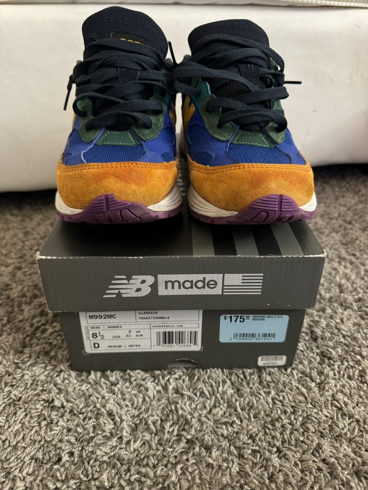 992 Multicolor