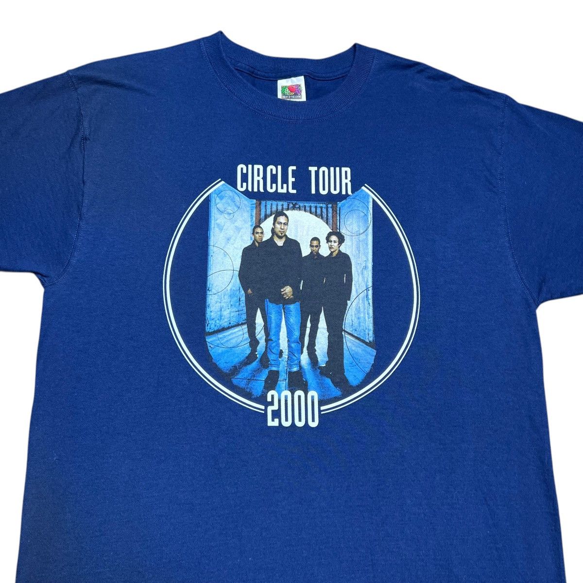 Band Tees Vintage 2000 Indigenous Circle Tour Native Band T-Shirt Size US L / EU 52-54 / 3 - 4 Thumbnail
