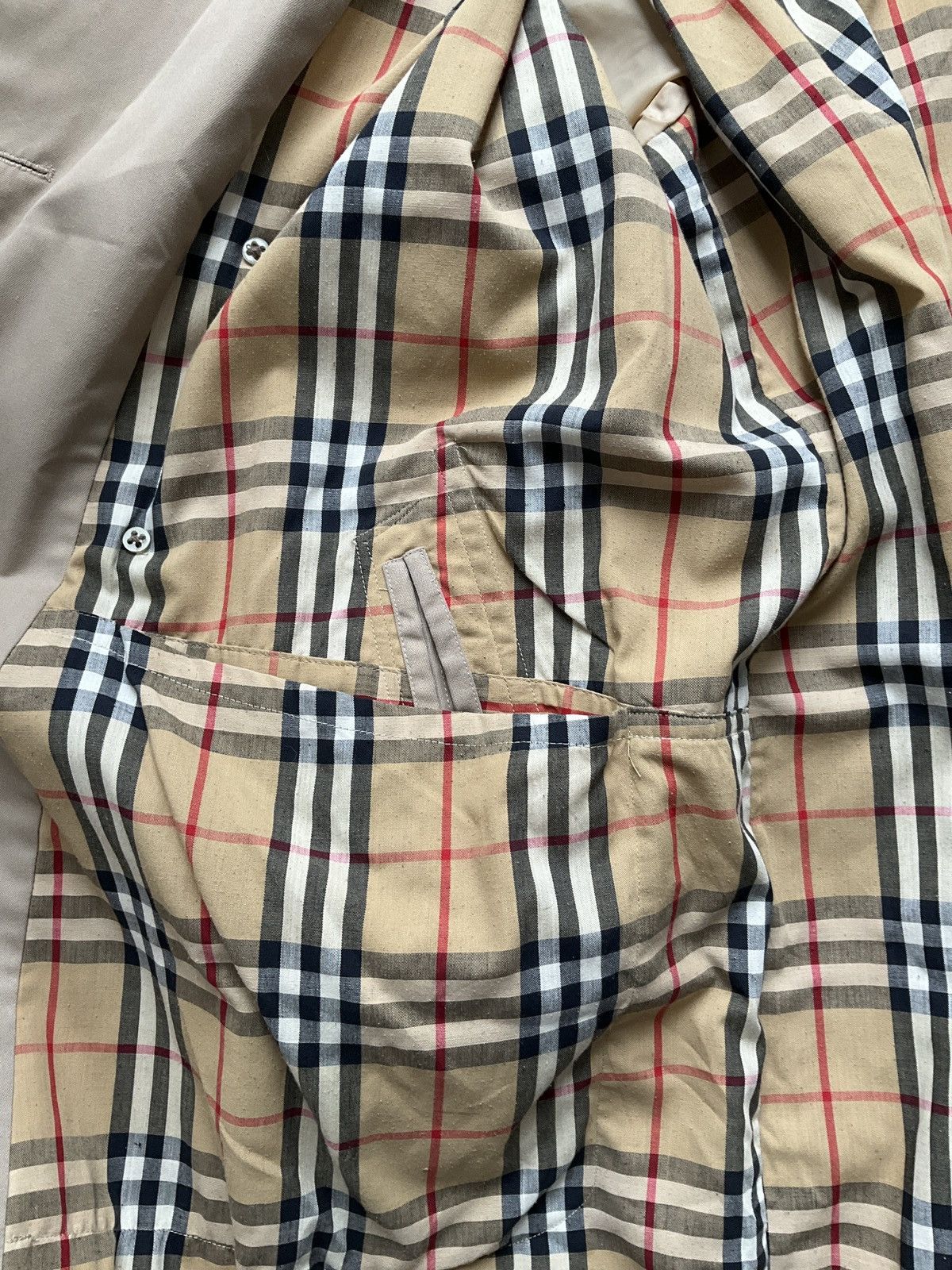 Burberry Trench-coat Burberry Vintage Size US L / EU 52-54 / 3 - 11 Thumbnail