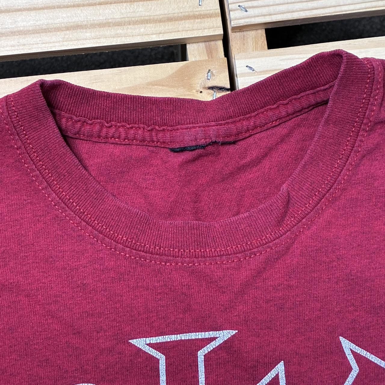 Other Vintage Gold's Gym Venice, CA Burgundy Gym Tee Size XL Size US XL / EU 56 / 4 - 3 Thumbnail