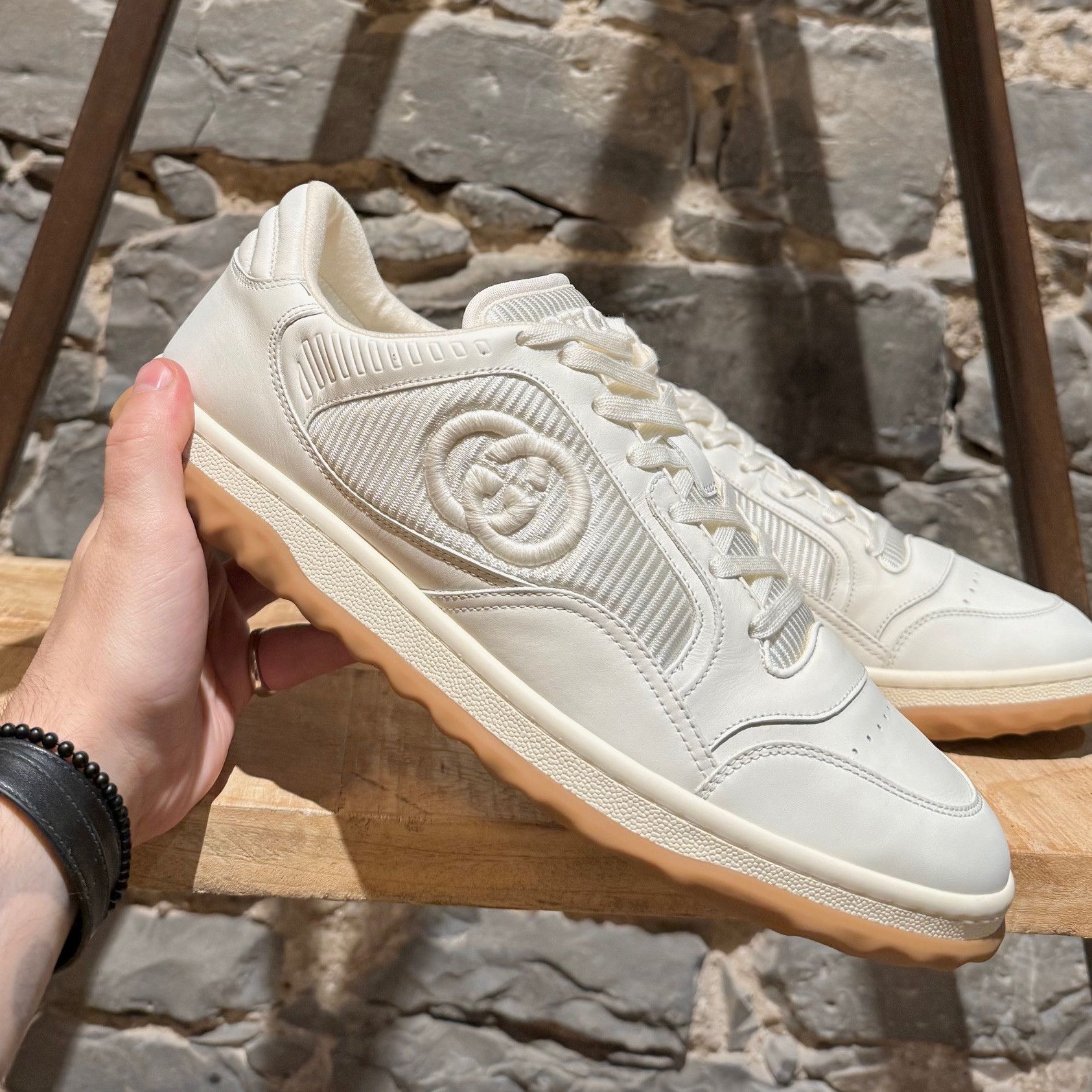 Gucci Gucci Ivory Leather MAC80 GG Embroidered Sneakers Size US 10.5 / EU 43-44 - 2 Thumbnail