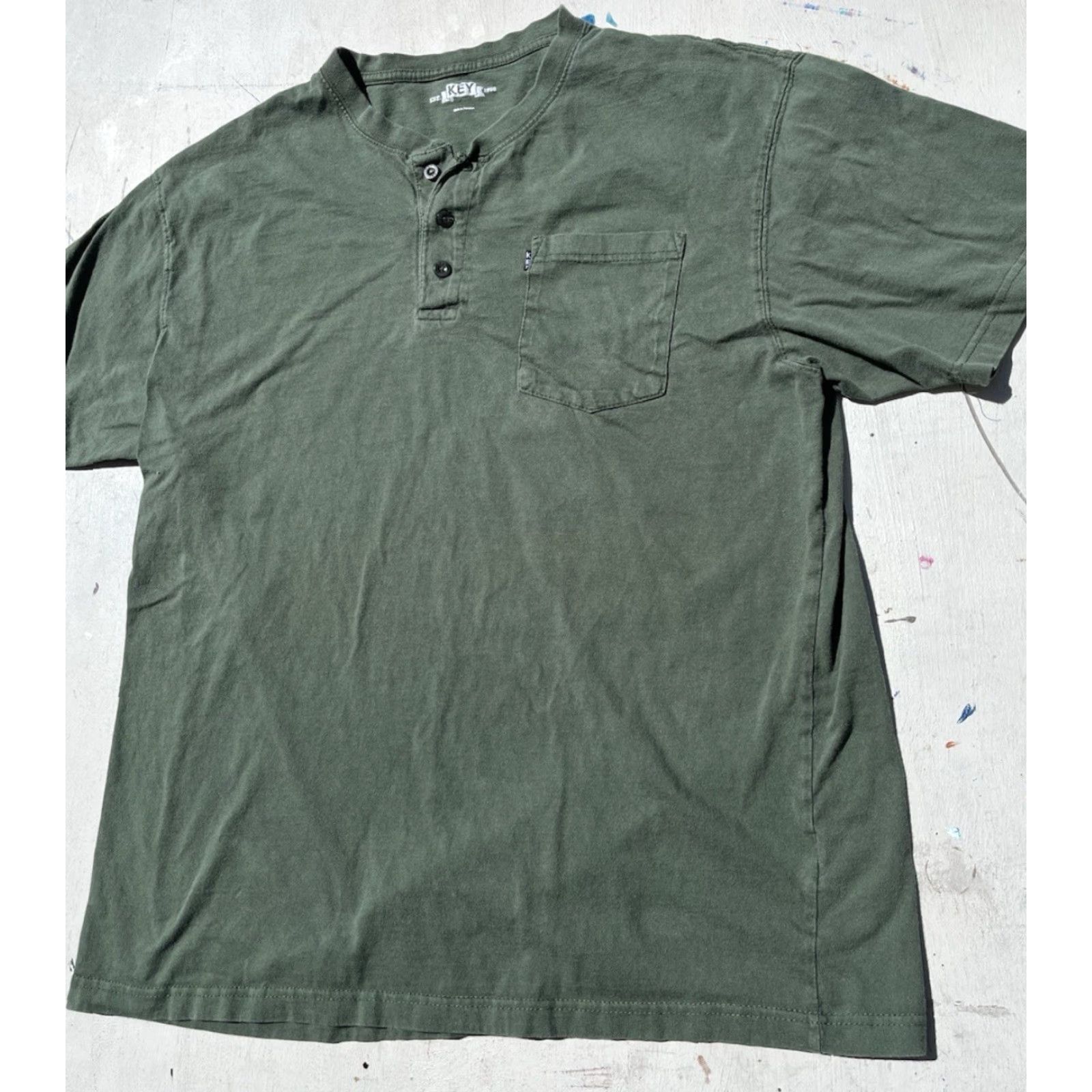 Vintage Key Brand T-Shirt Green Solid XL Relaxed Workwear Logo Henley Button Men Size US XL / EU 56 / 4 - 5 Thumbnail
