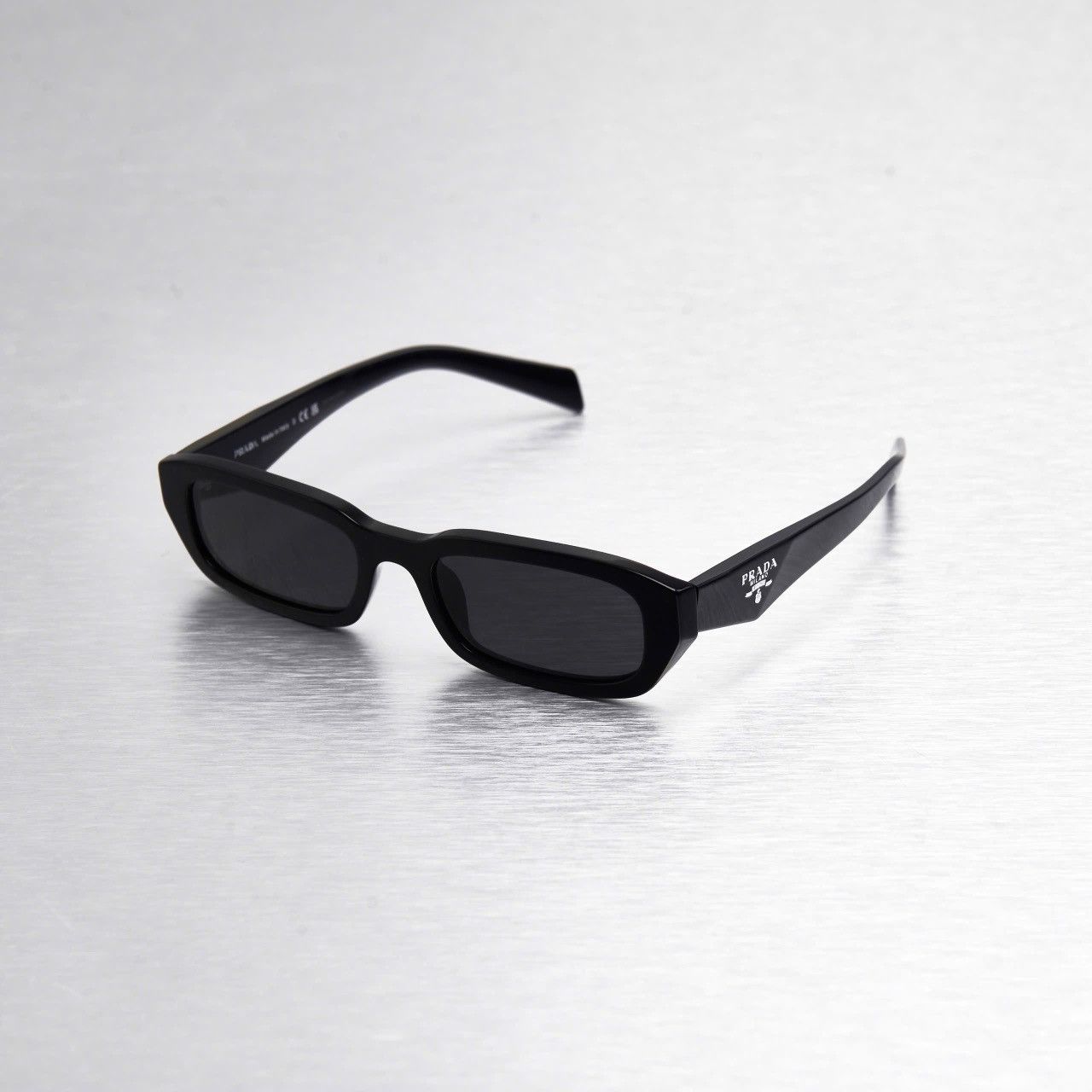 Prada PRADA 0PR B06S 16K08Z SUNGLASSES Size ONE SIZE - 1 Thumbnail