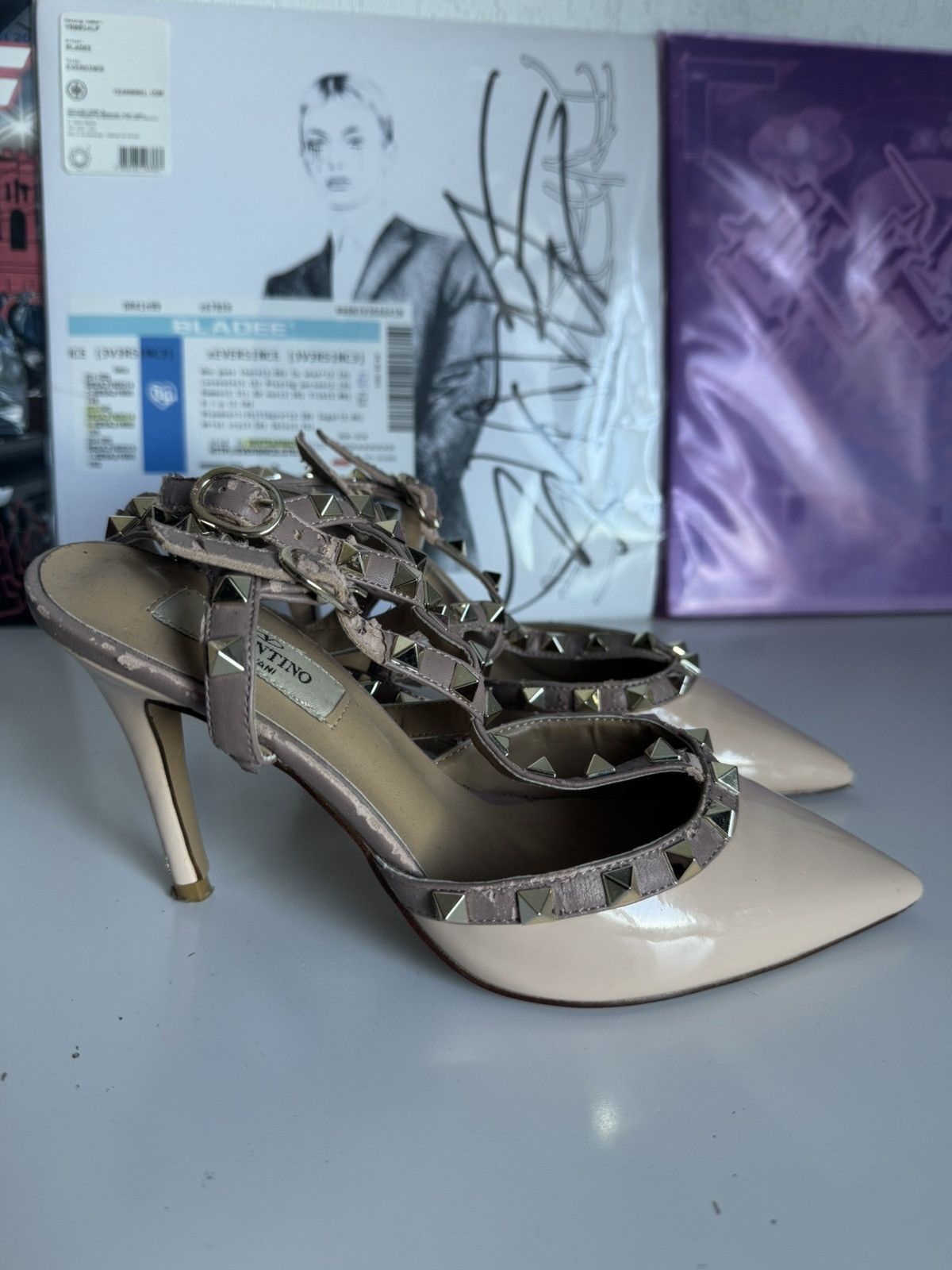 Valentino Valentino Garavani Rockstud Patent Leather Heels – Nude Size US 7 / IT 37 - 3 Thumbnail