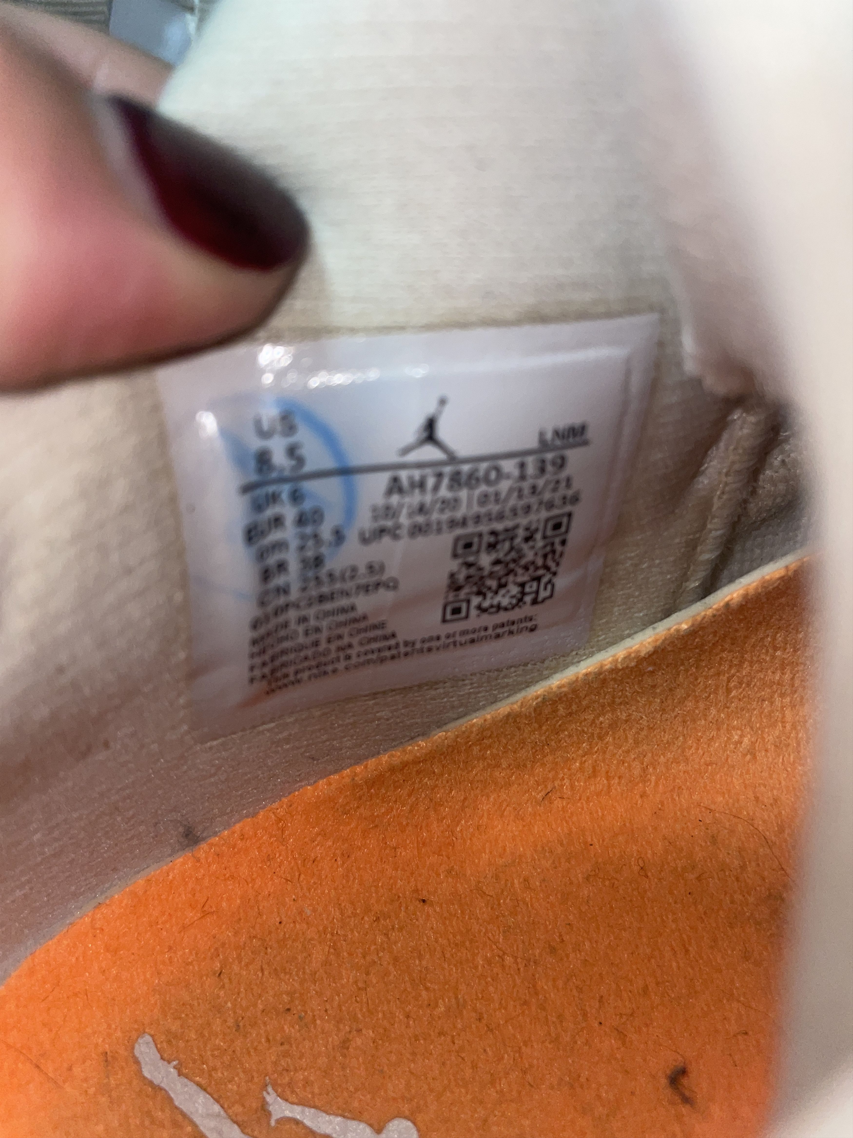Jordan Brand × Nike Jordan 11 Retro Low Size US 8.5 / IT 38.5 - 3 Thumbnail