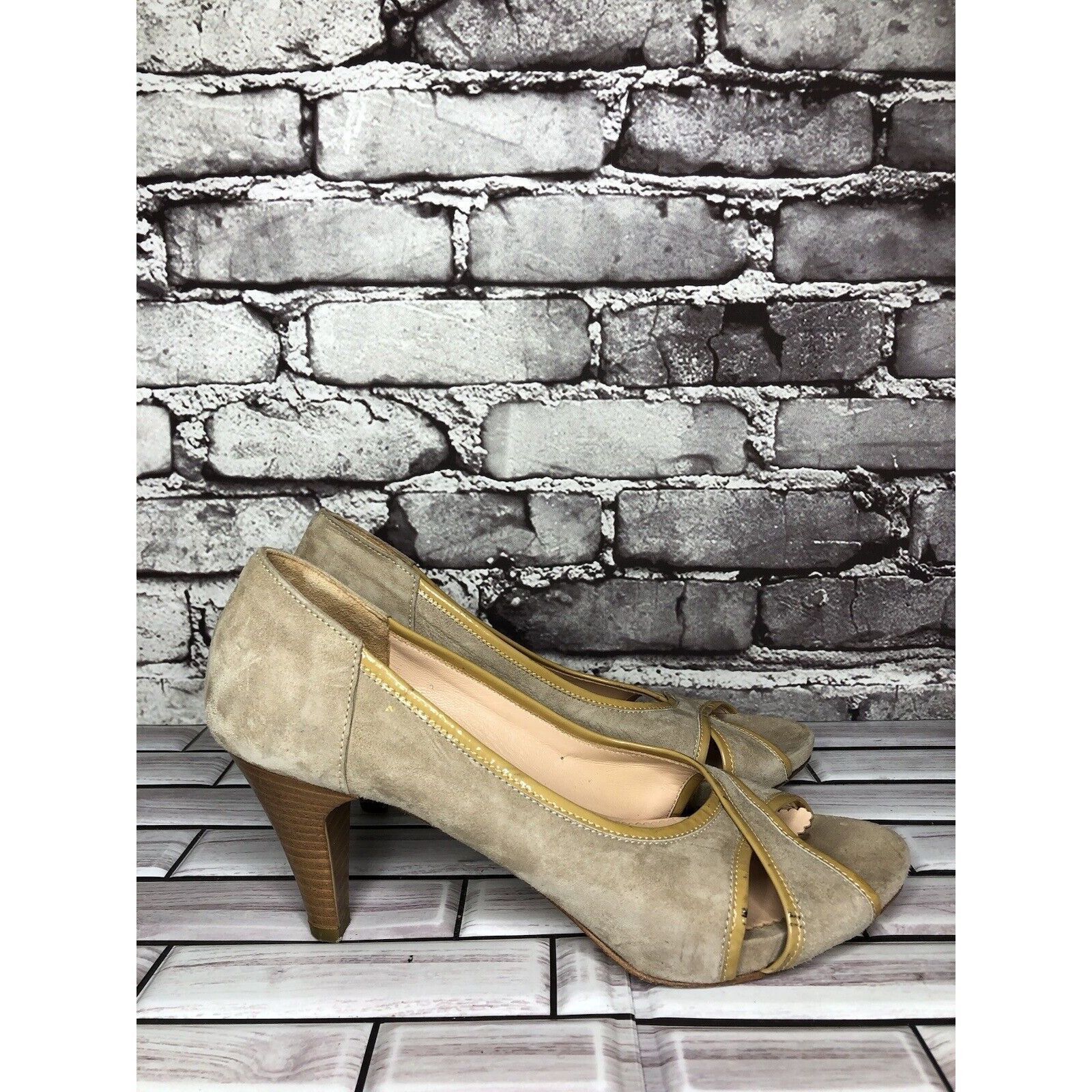 Other Edas Beige Suede Leather Patent Lining Peep Toe Dress Heels Size US 10 / IT 40 - 10 Thumbnail