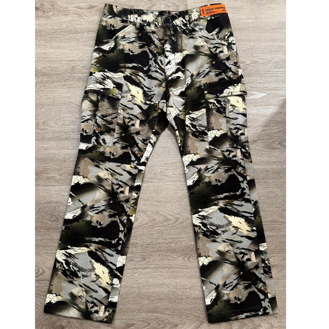 Heron Preston Heron Preston camo pants Size US 29 - 1 Thumbnail