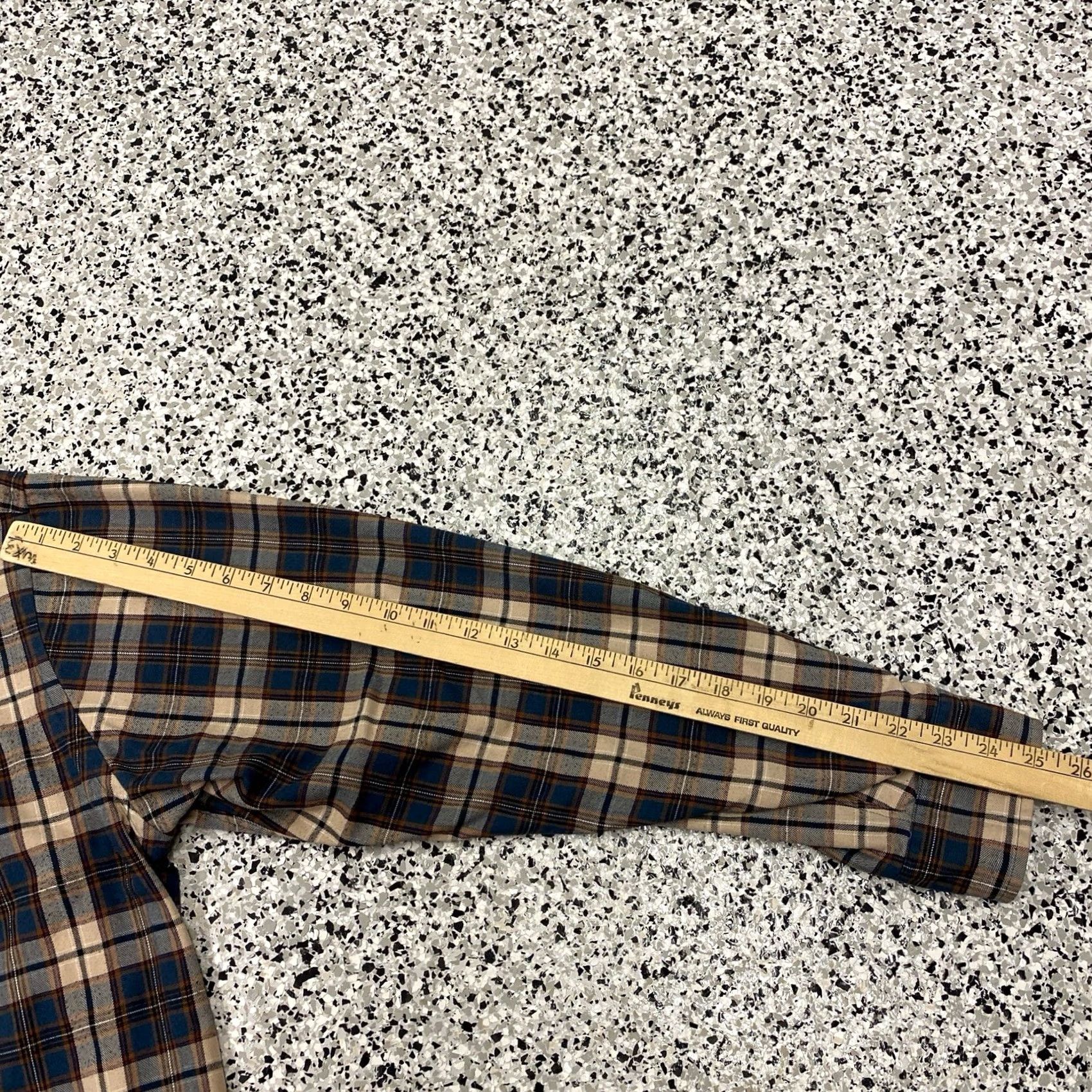 Vintage VINTAGE LL Bean Flannel Shirt Mens XL Gray Blue Long Sleeve Plaid Button-Up Size US XL / EU 56 / 4 - 4 Thumbnail