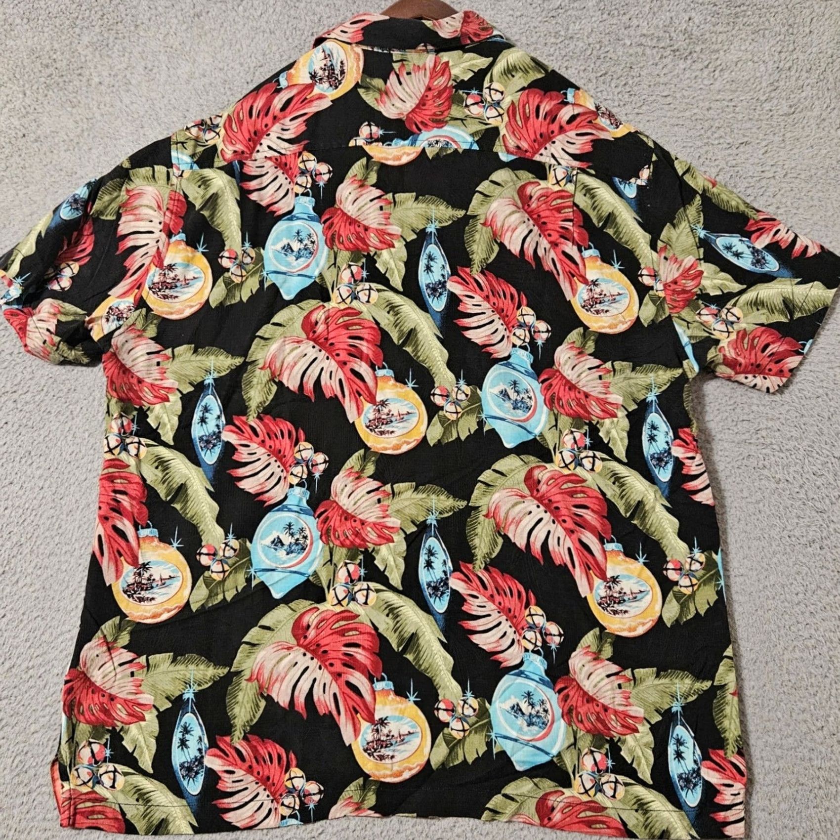 Tommy Bahama Tommy Bahama Shirt Mens XL Black RARE Vtg Christmas Ornament Silk Hawaiian Camp Size US XL / EU 56 / 4 - 3 Thumbnail