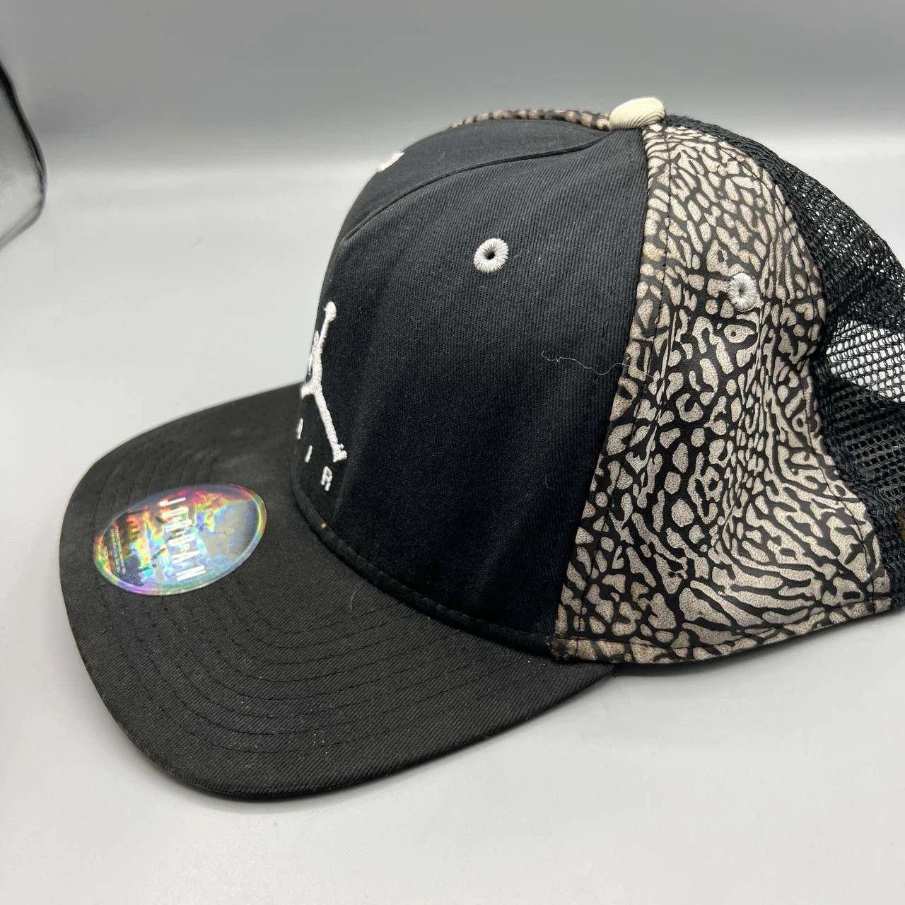 Jordan Brand Air Jordan Trucker Hat Men Cement Elephant Snap Back Size ONE SIZE - 3 Thumbnail