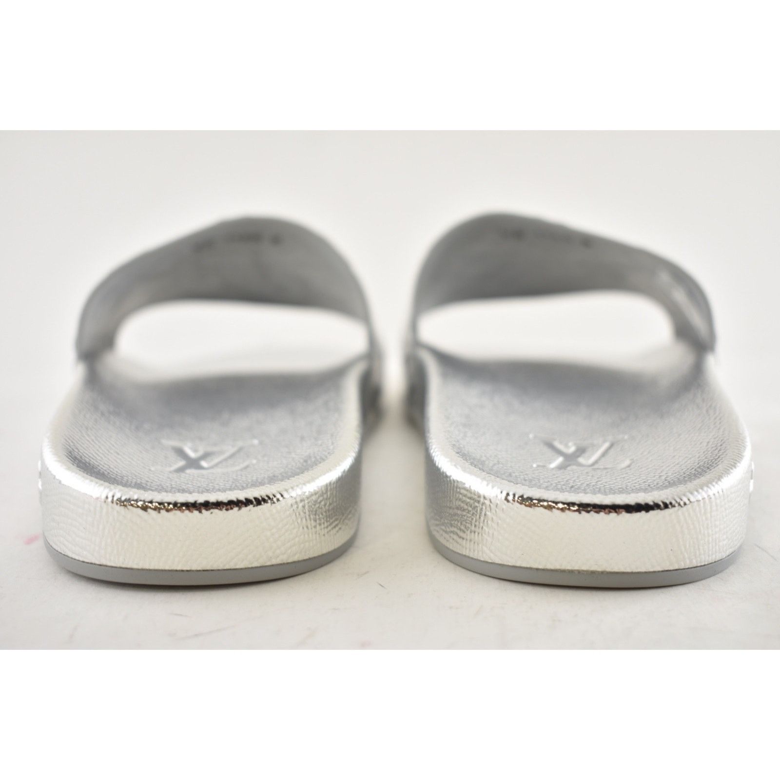 Louis Vuitton Louis Vuitton Chrome Mirror LV Slide Sandal UK 9 US 10 11 Size US 10 / EU 43 - 12 Thumbnail