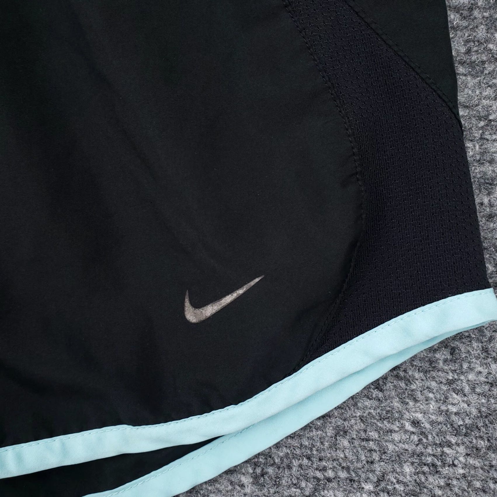 Nike Nike Shorts Womens M Medium Black Tempo Running Elastic Waist Athletic Gym Size 32" / US 10 / IT 46 - 3 Thumbnail