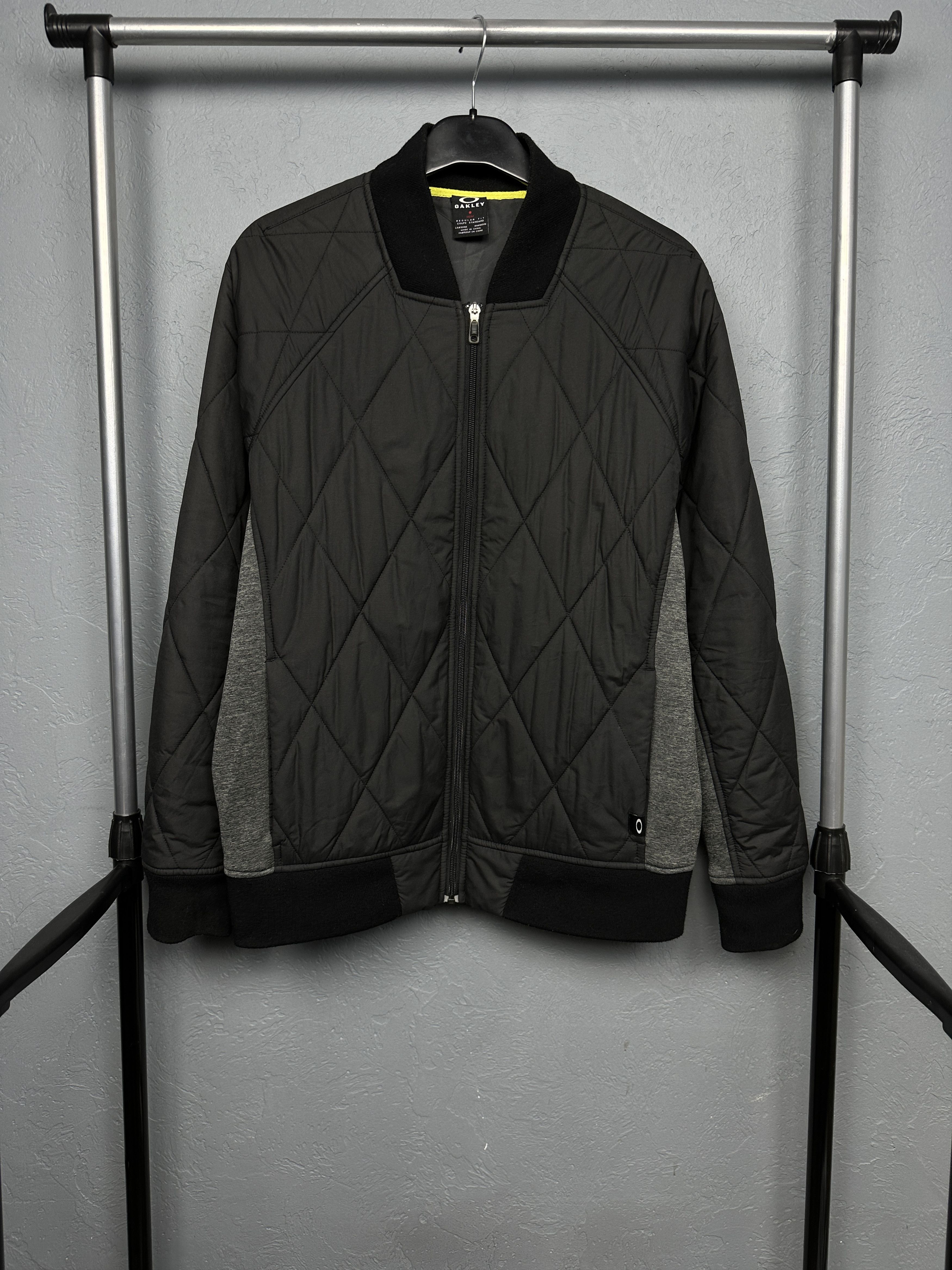 Oakley Oakley Mens Quilted Bomber Jacket Size US M / EU 48-50 / 2 - 1 Thumbnail