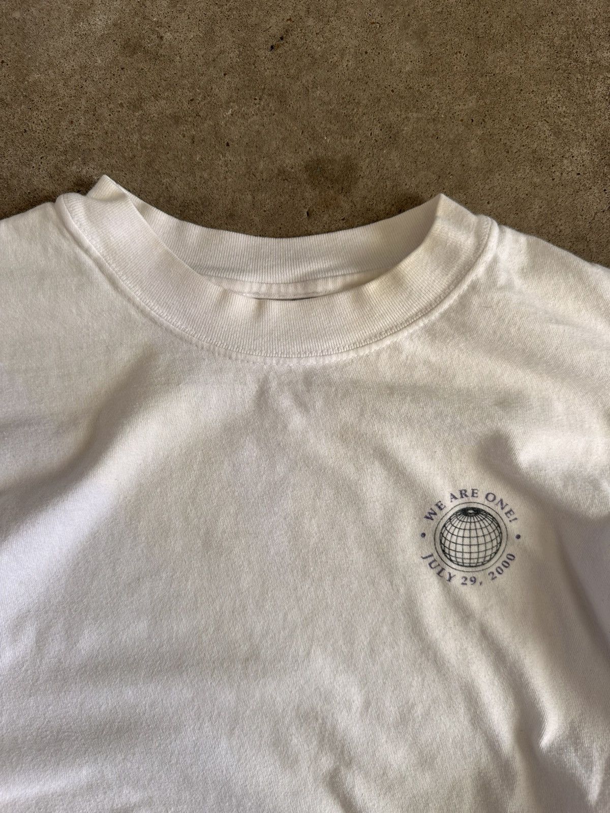 Hanes × Vintage Y2K “We Are One” Long Sleeve Tshirt Size US XL / EU 56 / 4 - 3 Thumbnail