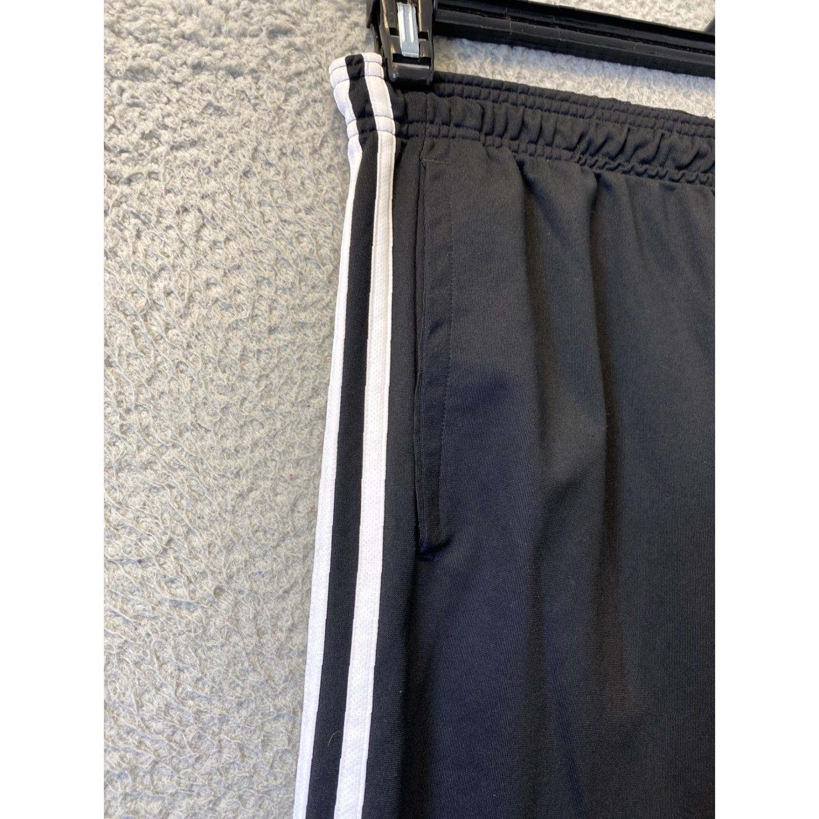 Adidas Adidas Pants Mens M Black White Logo Sweat Pants Casual 30X32 Running /44-65 Size US 31 - 6 Thumbnail
