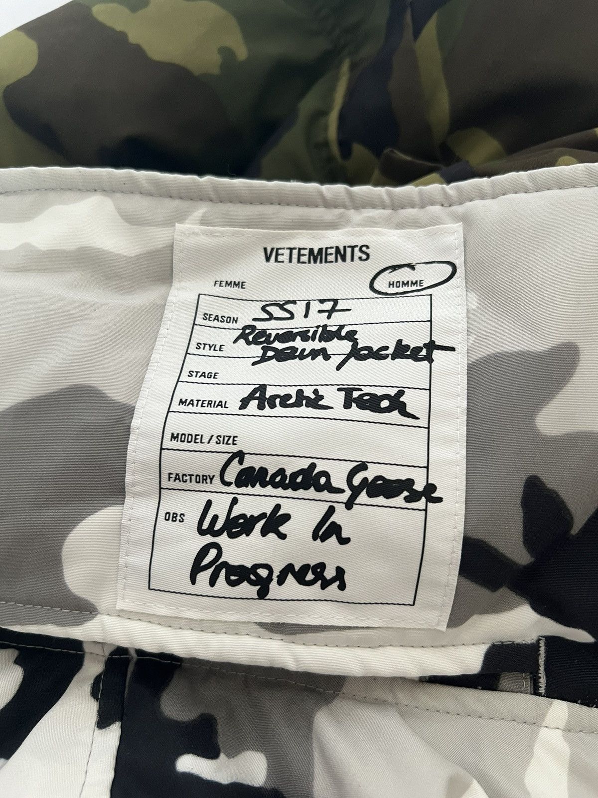 Canada Goose × Vetements *RARE* Vetements x Canada Goose SS17 Reversibel Camo Coat Size US L / EU 52-54 / 3 - 8 Thumbnail