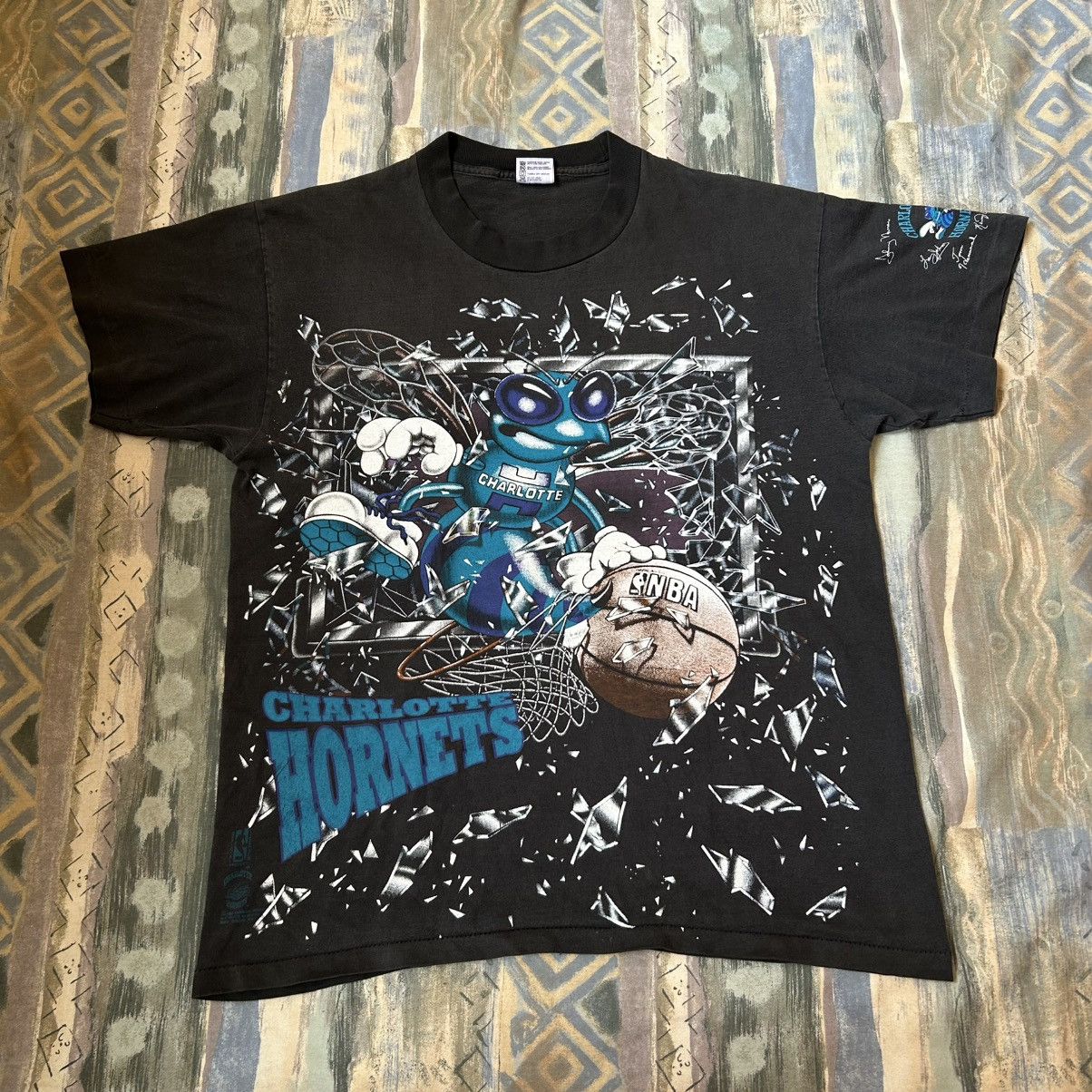 NBA × Vintage Vintage 1992 Charlotte Hornets Shattered Backboard NBA AOP Size US L / EU 52-54 / 3 - 1 Thumbnail