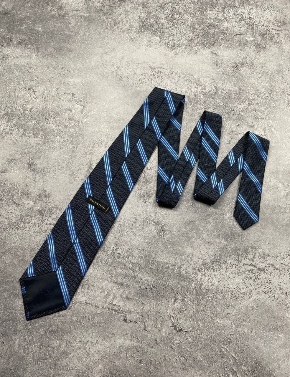 Valentino Vintage Valentino Ties Rare Old Money Size ONE SIZE - 3 Thumbnail