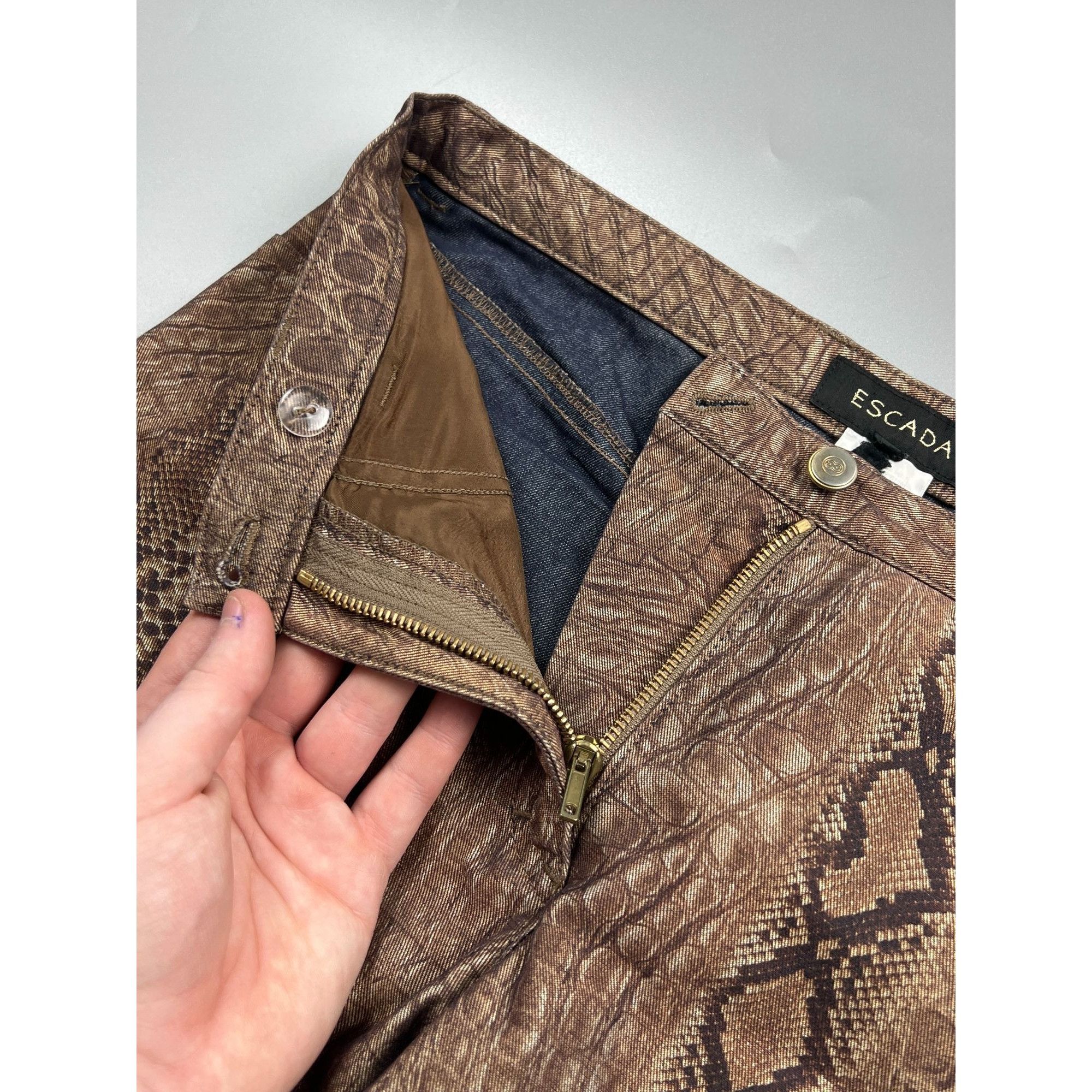 Escada Escada Snake Pattern Pants (Y0836) Size 30" / US 8 / IT 44 - 5 Thumbnail