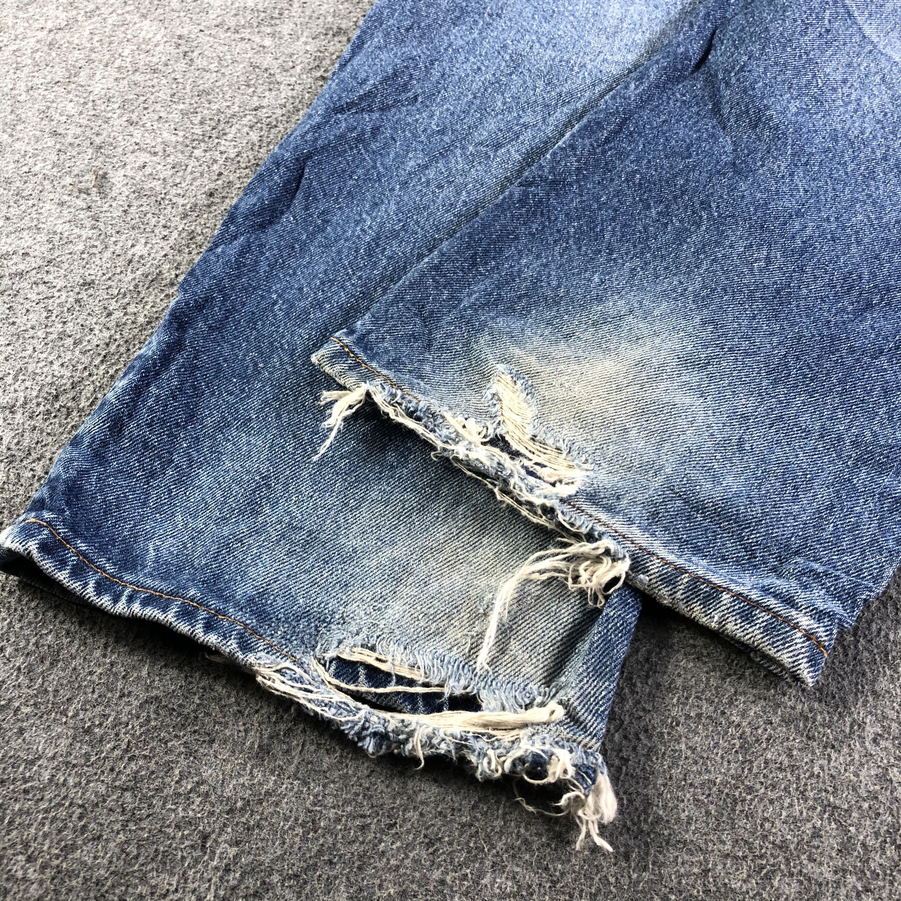 Levi's Vintage Blue Wash Levis 505 Jeans-J4225 Size US 37 - 6 Thumbnail