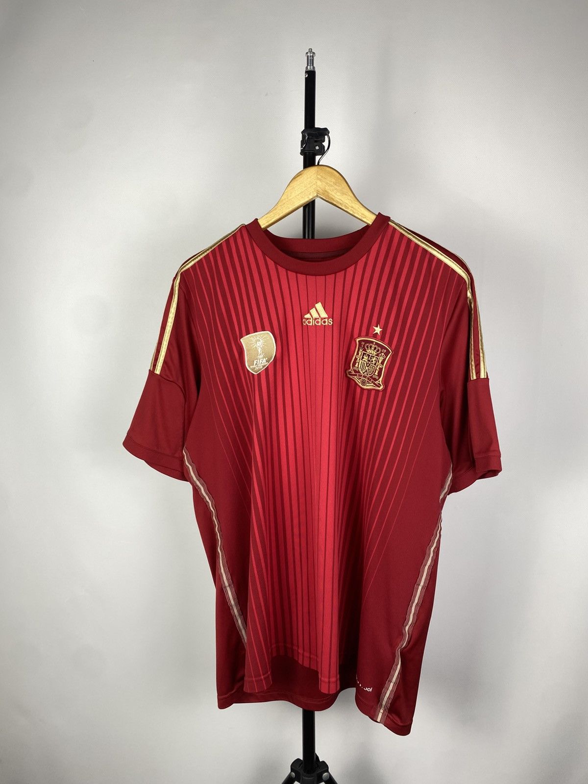 Adidas × Vintage Vintage Adidas FIFA Spain 2014 Soccer Football Jersey Size US L / EU 52-54 / 3 - 1 Thumbnail