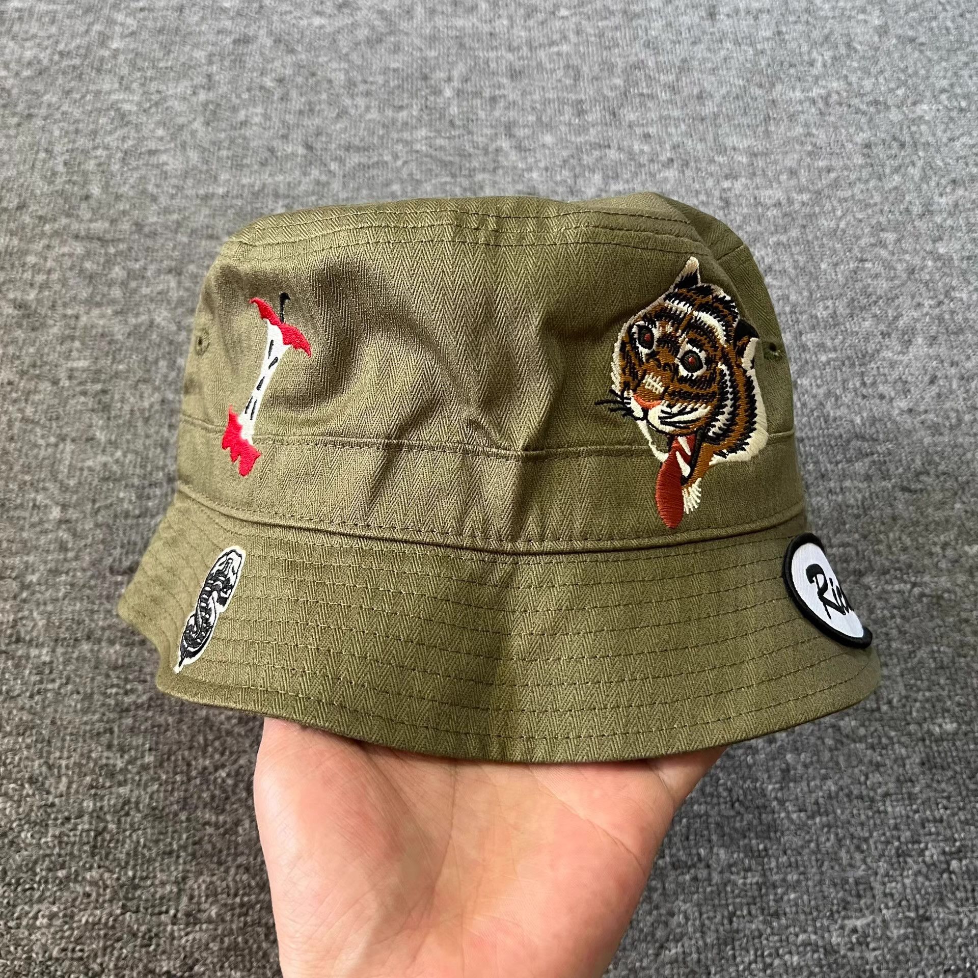 Billionaire Boys Club BBCICECREAMEmbroidered Flying Dog Baseball Cap & Sun Hat Q7 Size ONE SIZE - 1 Thumbnail
