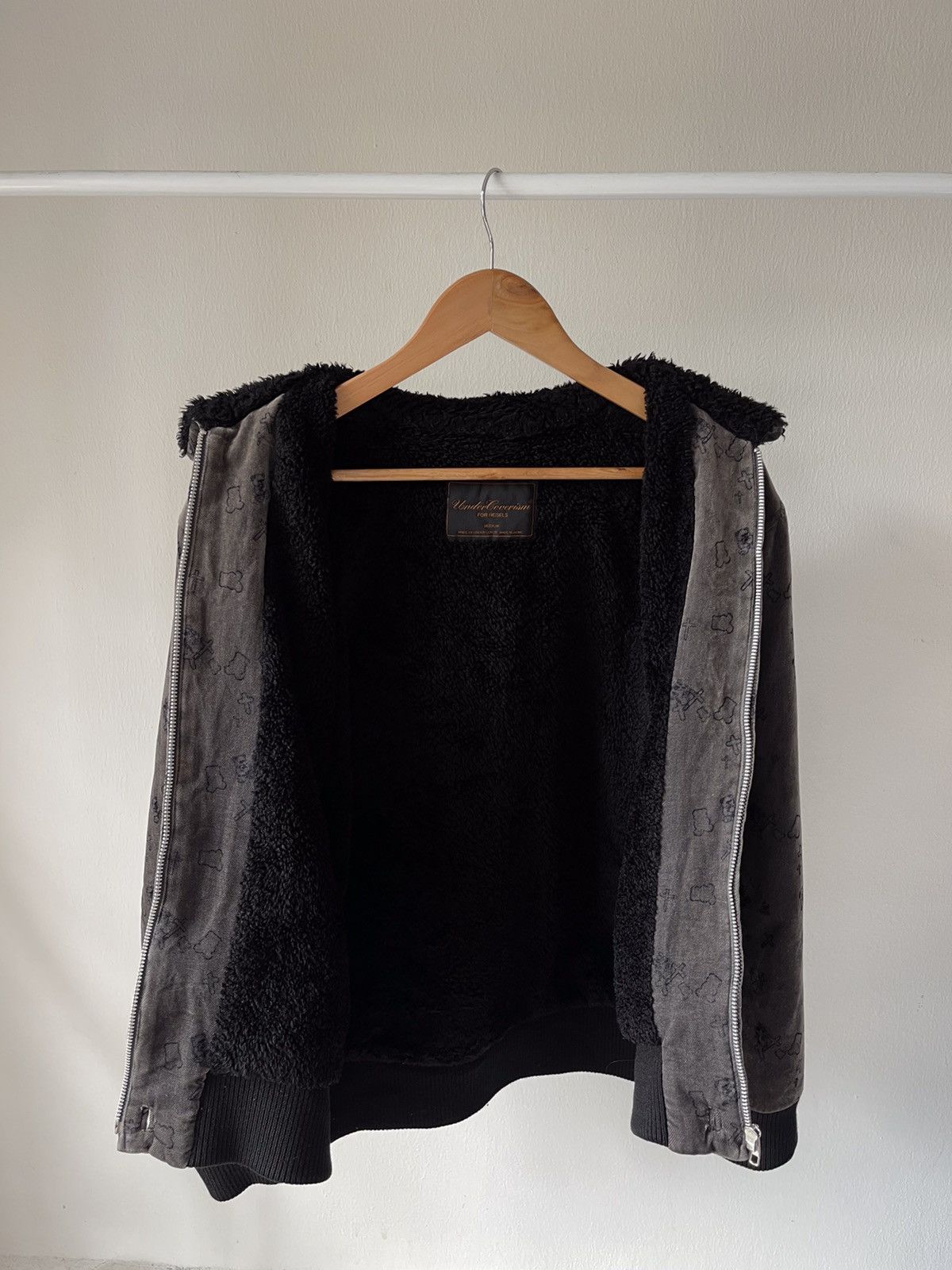 Jun Takahashi F/W2002 Undercover ‘Witch Cell Division’ Cross Bear Jacket Size US M / EU 48-50 / 2 - 10 Thumbnail