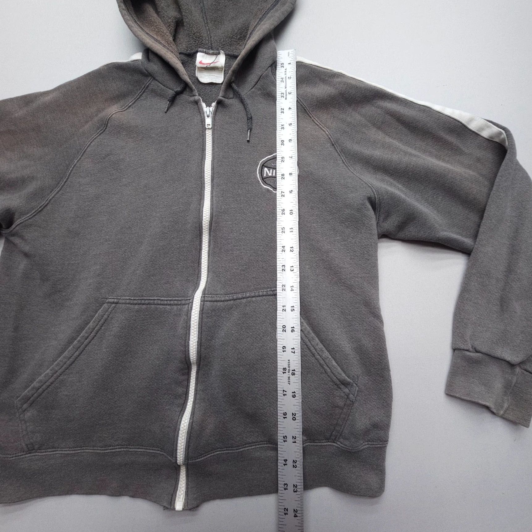 Nike VINTAGE Nike Full Zip Hoodie Mens Large Gray 90s USA Fashion 90s Logo Outdoor Nike Sportswear Hoodie Mens Large Gray 90s USA Size US L / EU 52-54 / 3 - 7 Thumbnail