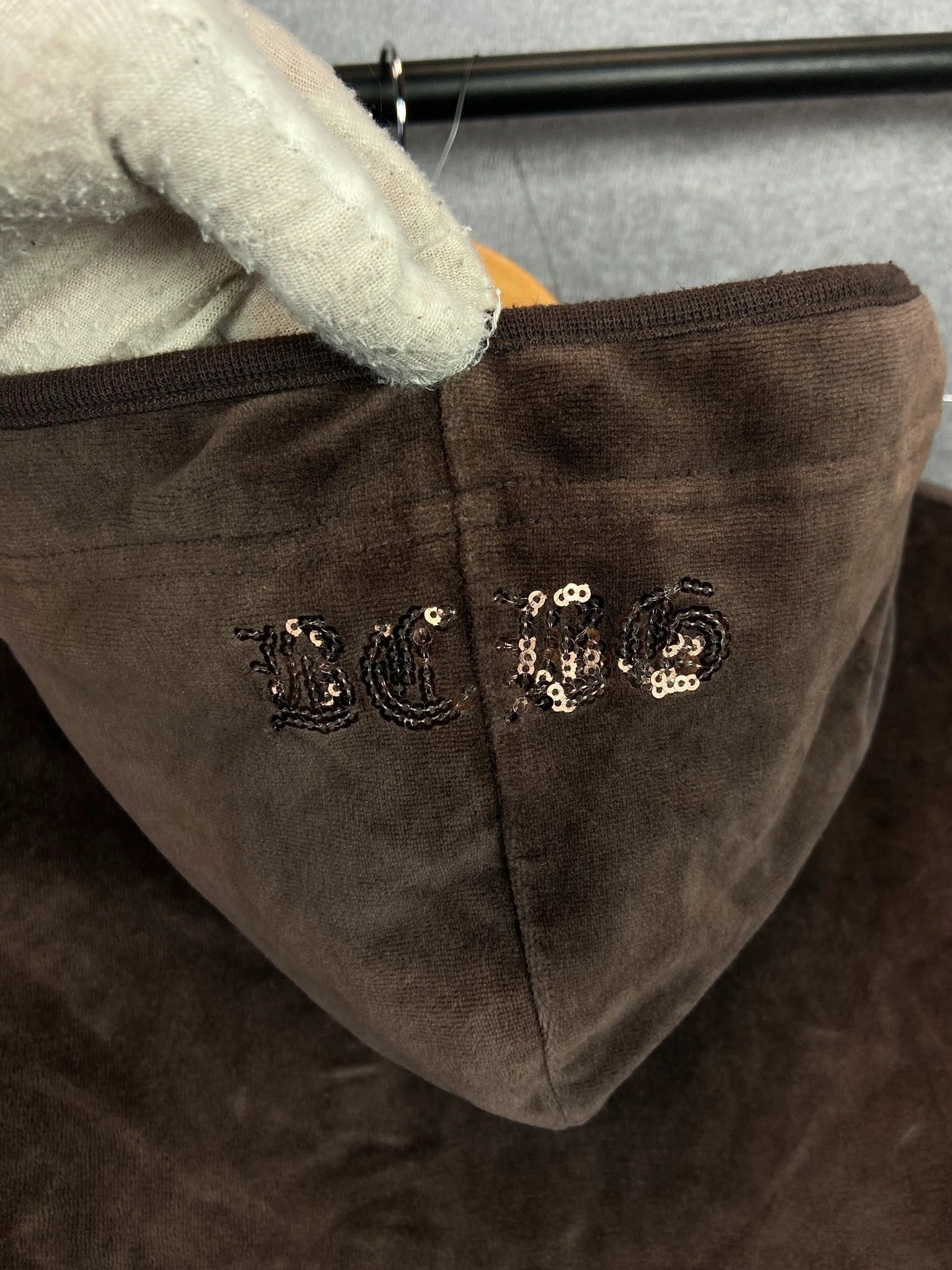 Bcbgmaxazria Zip Hoodie BCBGMAXAZRIA brown velour sequin Y2K glam Size L / US 10 / IT 46 - 6 Thumbnail