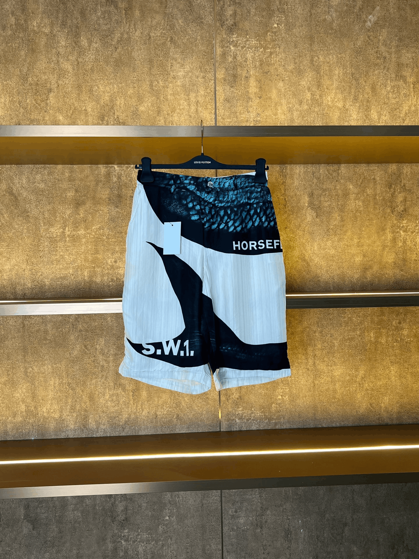 Burberry Burberry Shorts 32 Men Size US 32 / EU 48 - 1 Thumbnail