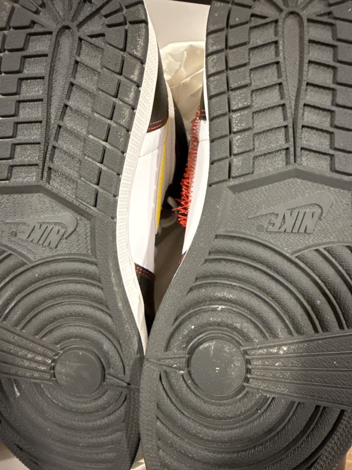 Jordan Brand Jordan 1 Defiant Size US 11 / EU 44 - 6 Thumbnail