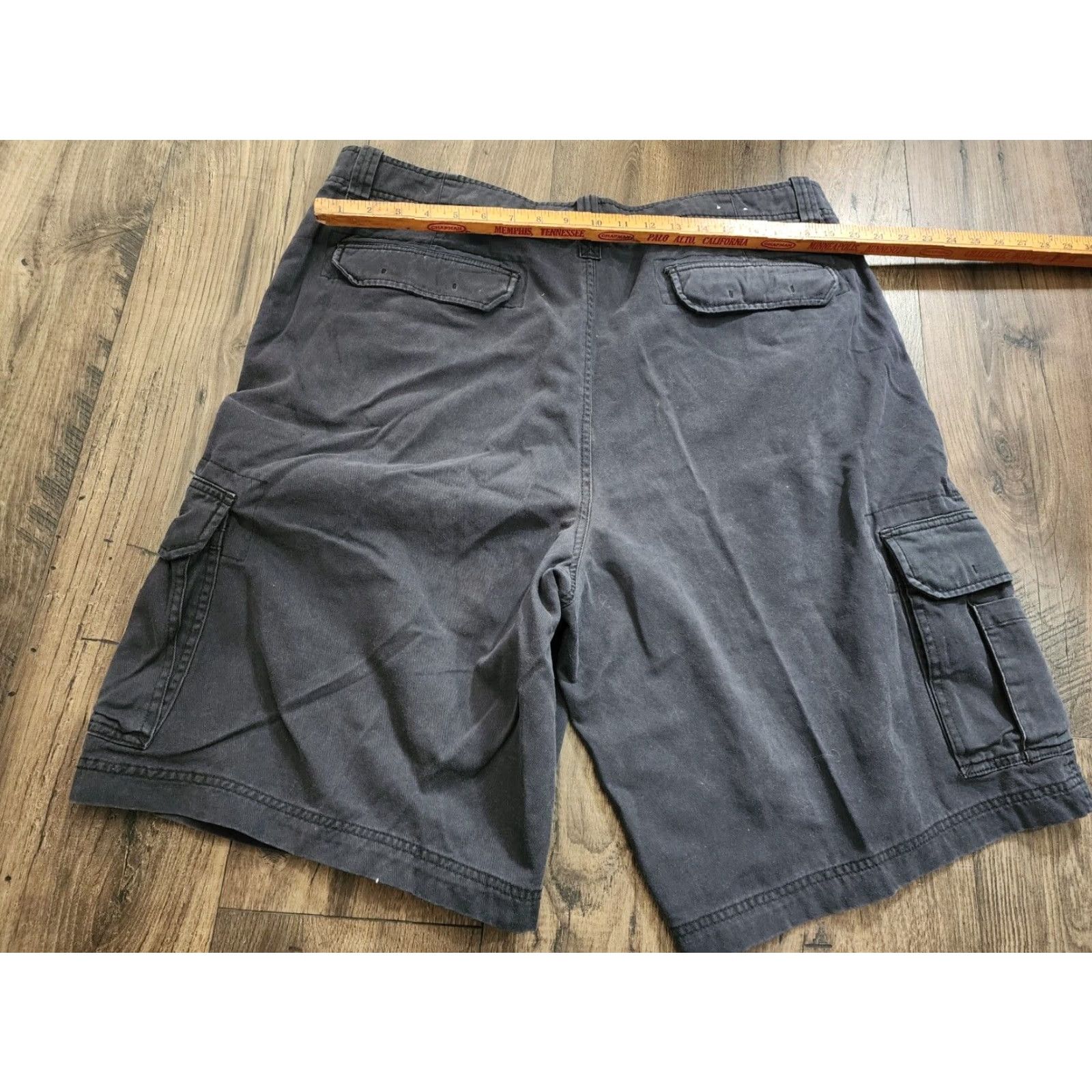 Old Navy VINTAGE Old Navy Mens Cargo Shorts 42 Black Canvas Cargo Pocket Casual Mens Shirt? Size US 42 / EU 58 - 3 Thumbnail