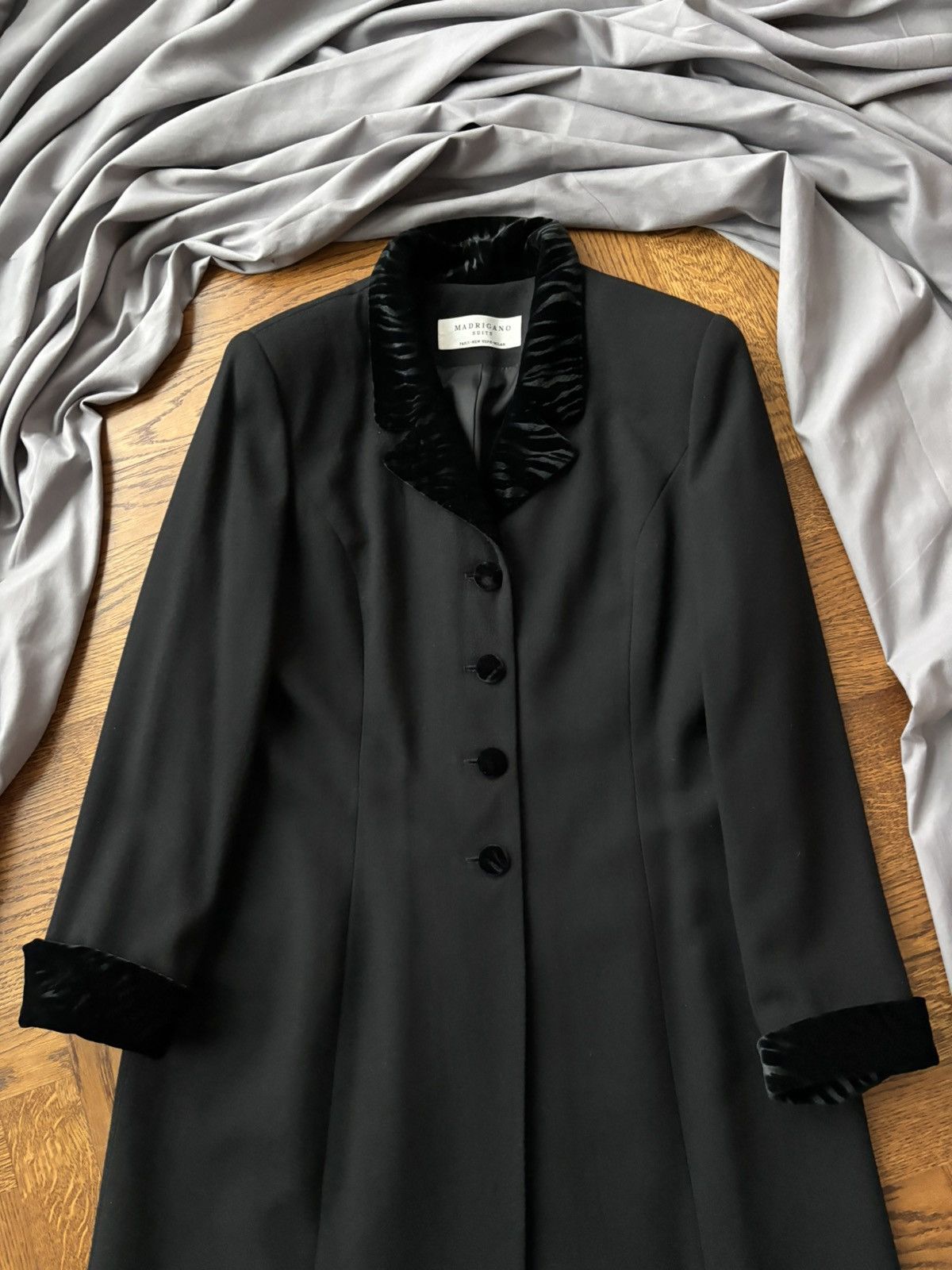 Vintage Vintage Madrigano Suits Vintage Wool Blazer Suit Jacket 80s Size M / US 6-8 / IT 42-44 - 2 Thumbnail