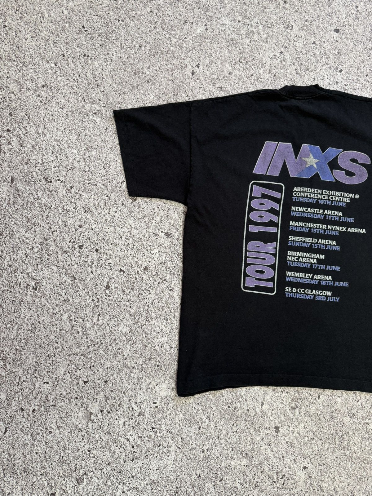 Band Tees × Vintage Vintage INXS Rock Band Retro Tour 1997 T-Shirt Y2K Hype Size US XL / EU 56 / 4 - 7 Thumbnail
